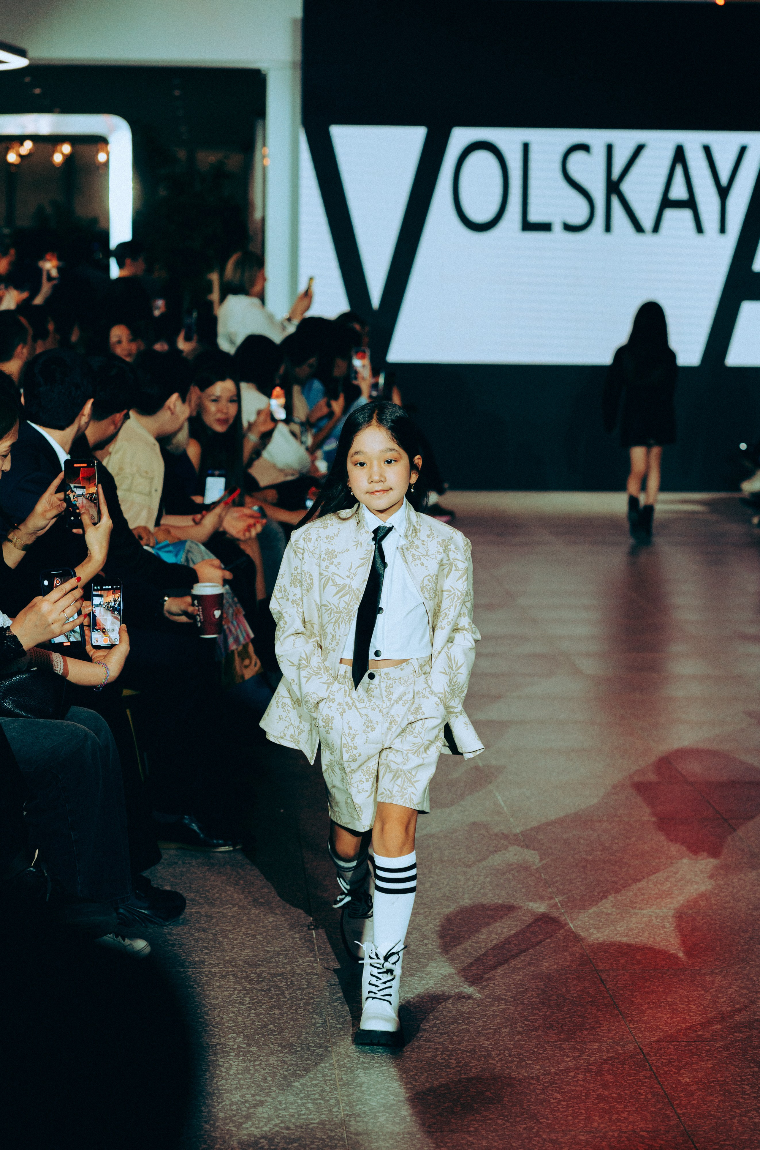 Fashion Show Allur. Репортажный фотограф в Астане — Диана Калтаева, портретный фотограф