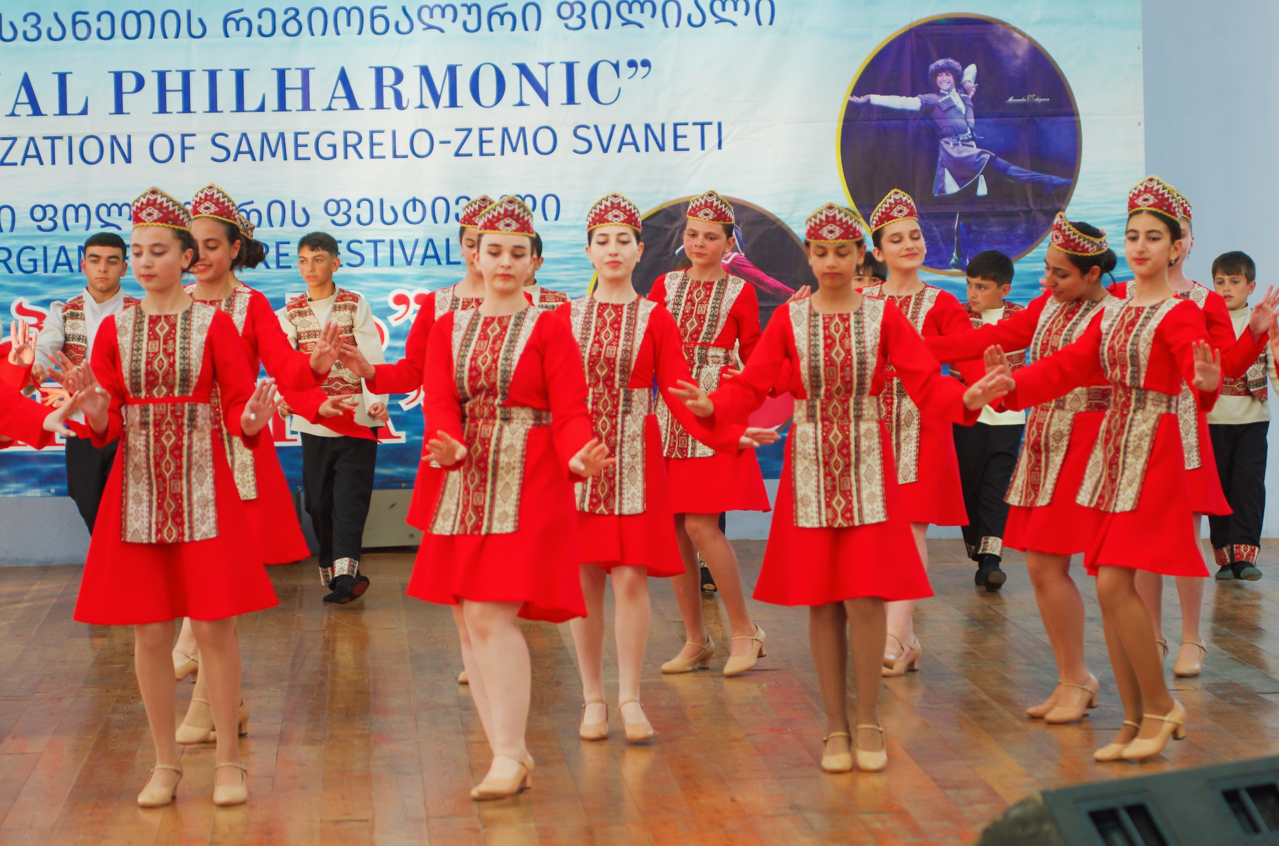 Кабулети Танцы. Портретный фотограф Денис Милютин