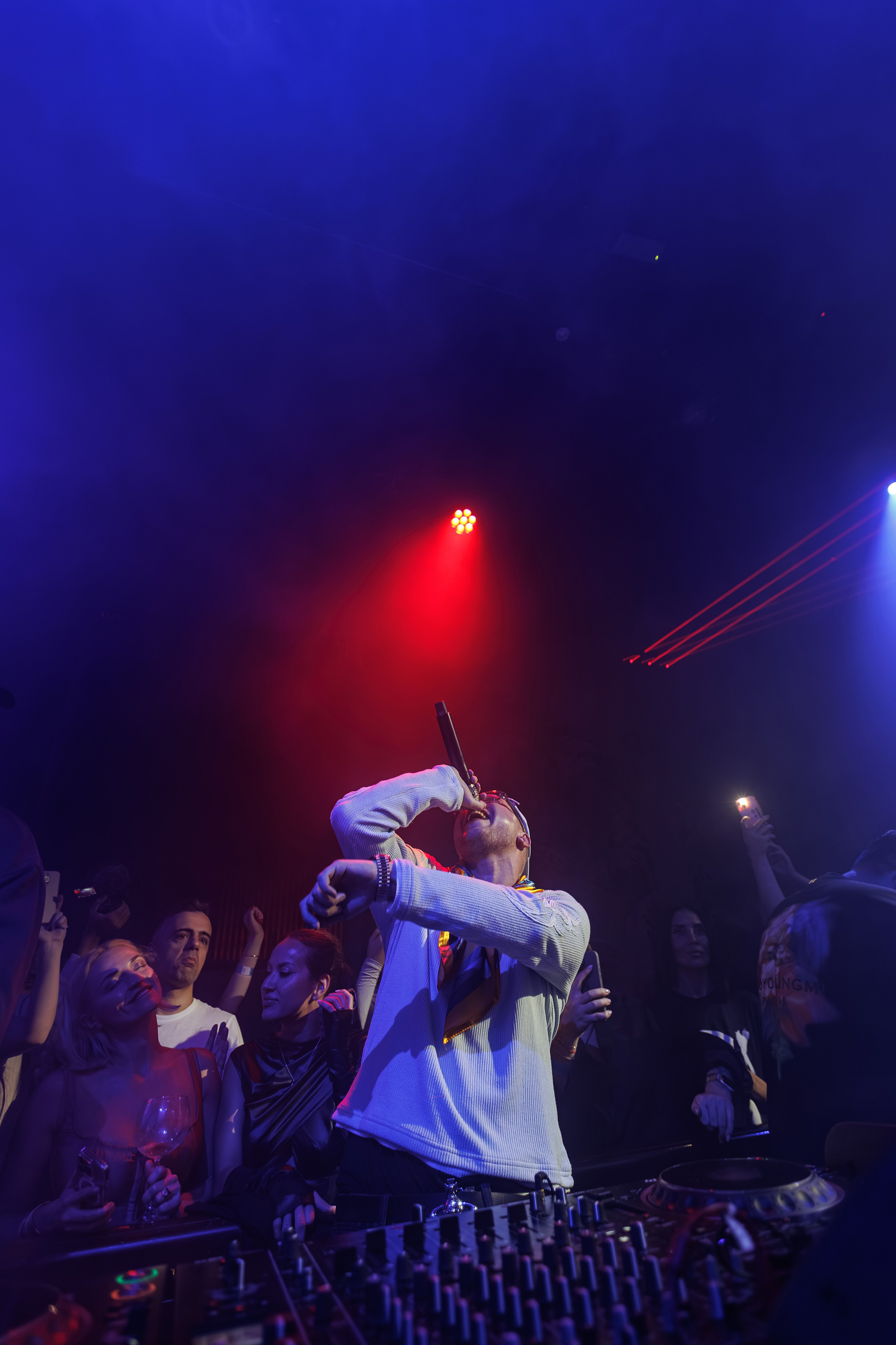 Concert Photography in Dubai — T-Fest Live at Secret Room. Evgen Yatsenko — Photographer in Dubai