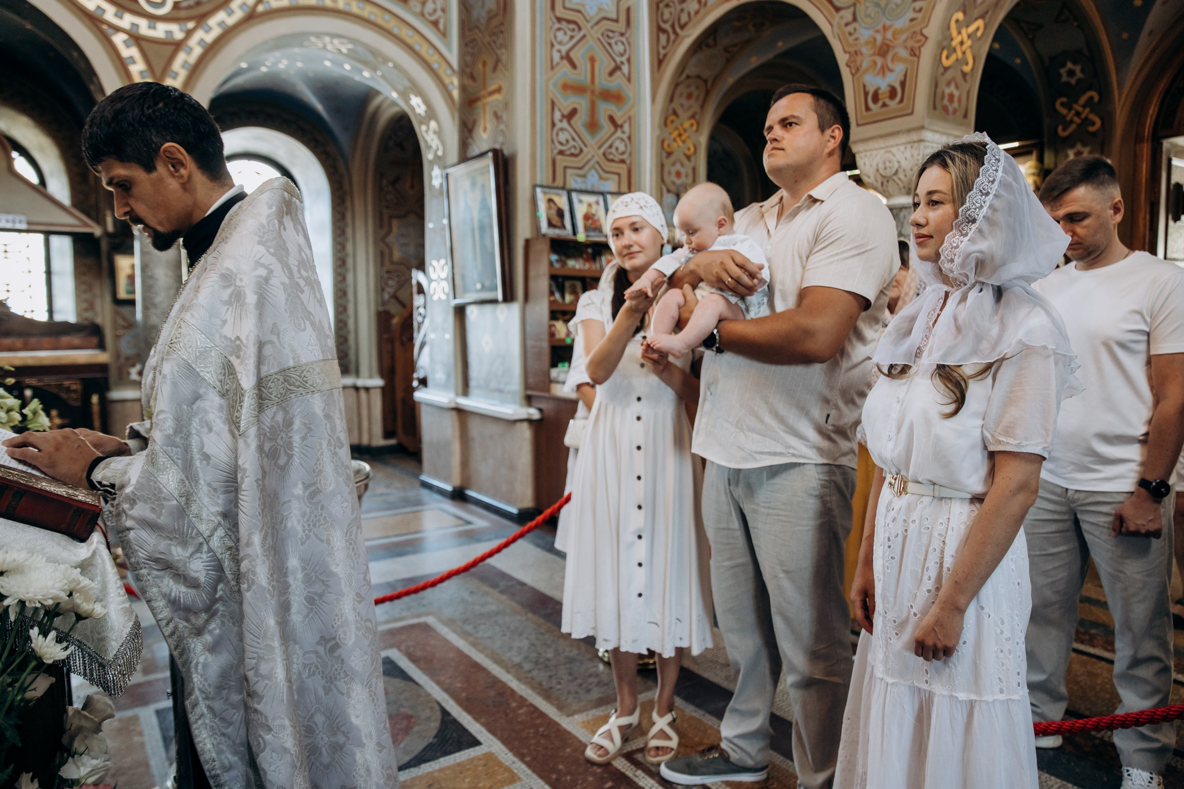 Крестины Мирона. Форосская церковь. Фотограф в Крыму — Федор зайцев. Свадебная, семейная и портретная съёмка. Фотографии для контента, для бизнеса. Корпоративная съёмка