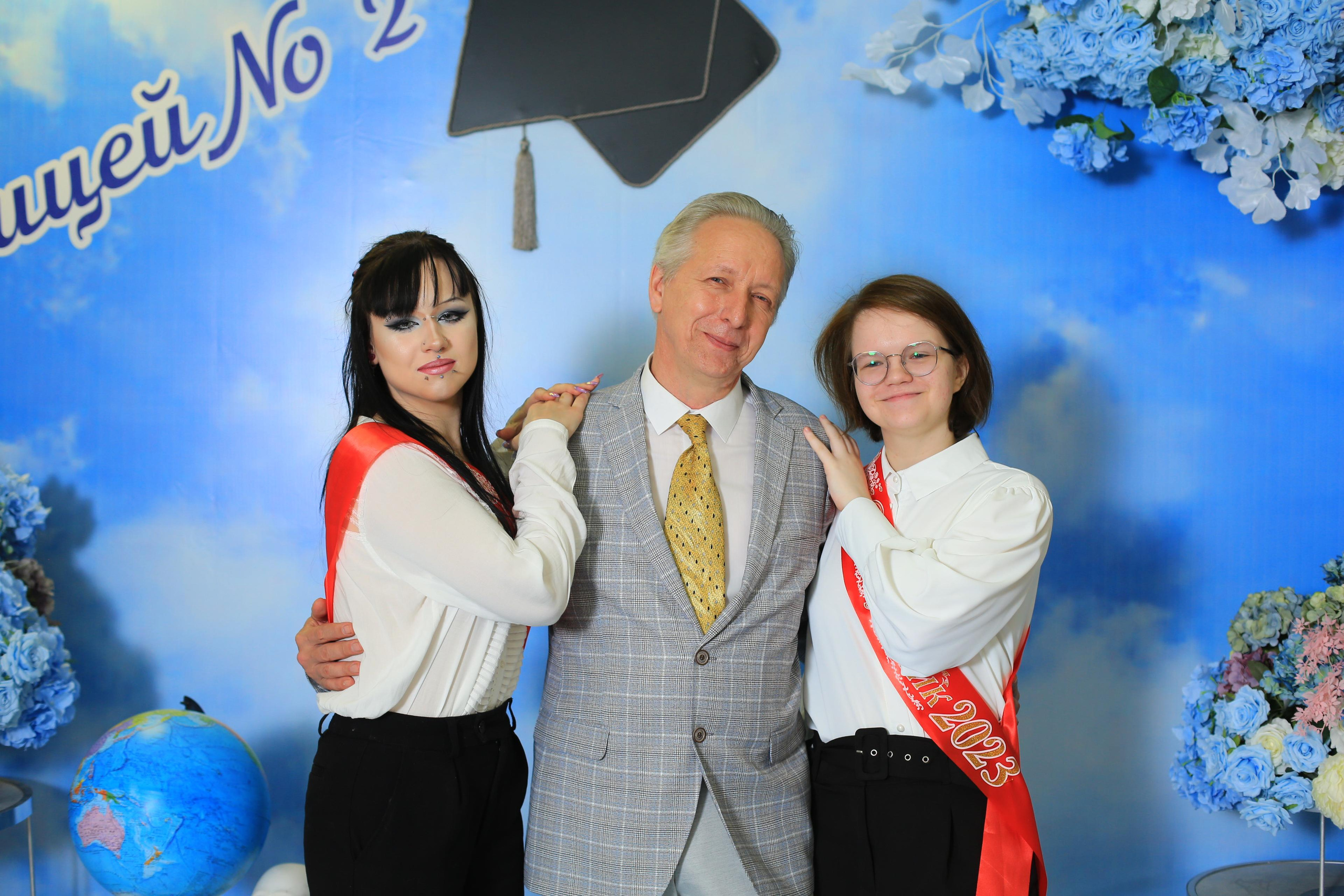 Последний звонок во 2 лицее. Школьный фотограф в Туле Светлана Привезенцева