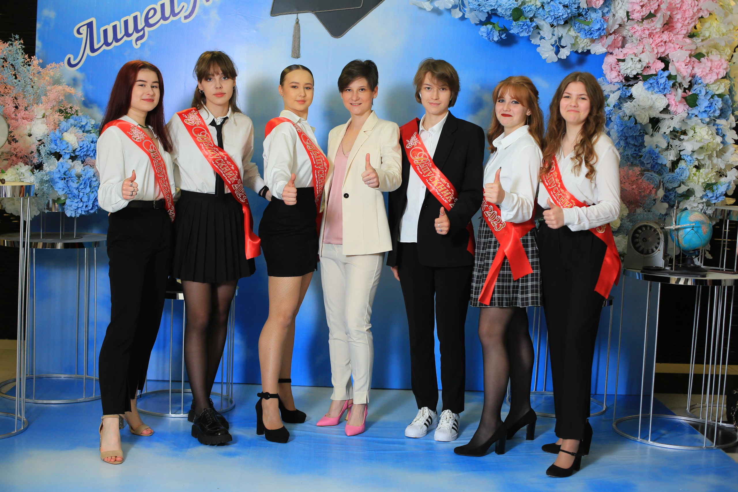 Последний звонок во 2 лицее. Школьный фотограф в Туле Светлана Привезенцева