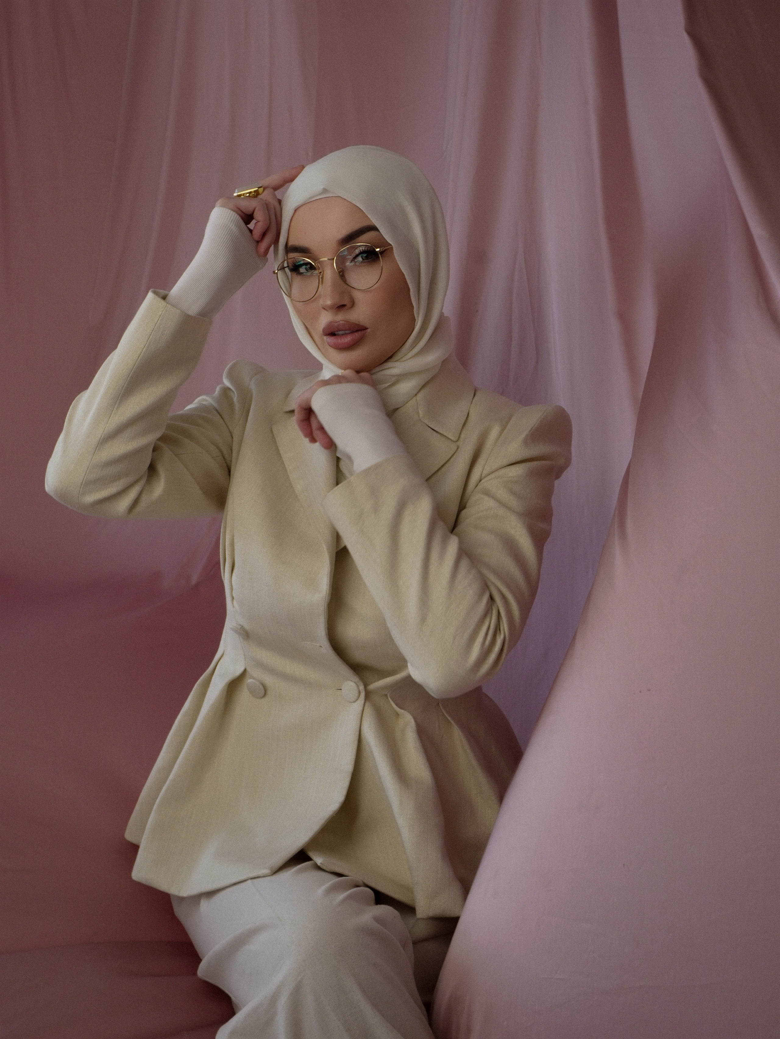 Студийная съемка. Контент фотограф в Ростове-на-Дону Яна Каушан