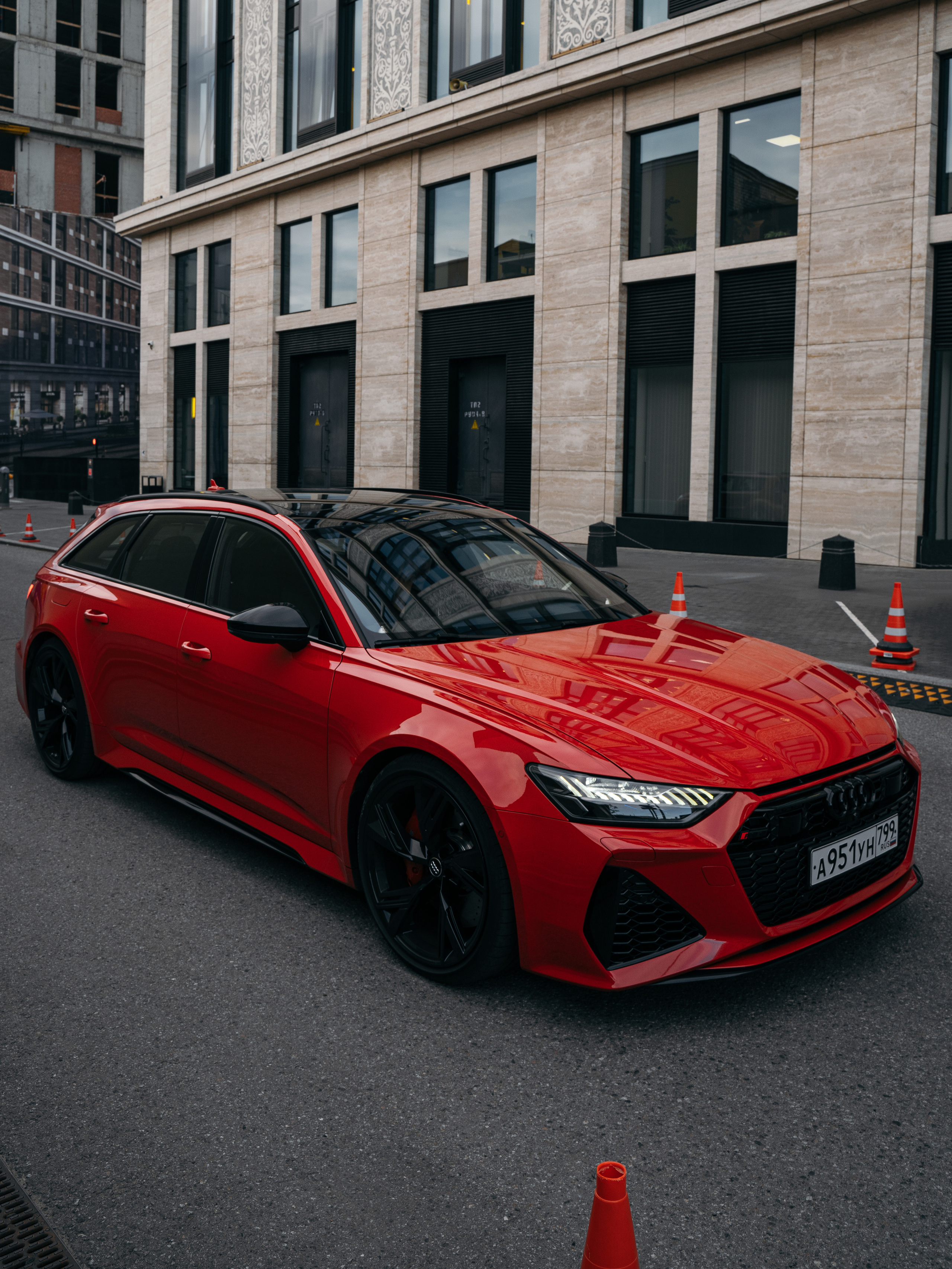 AUTO. Фотограф Карина Филиппенко