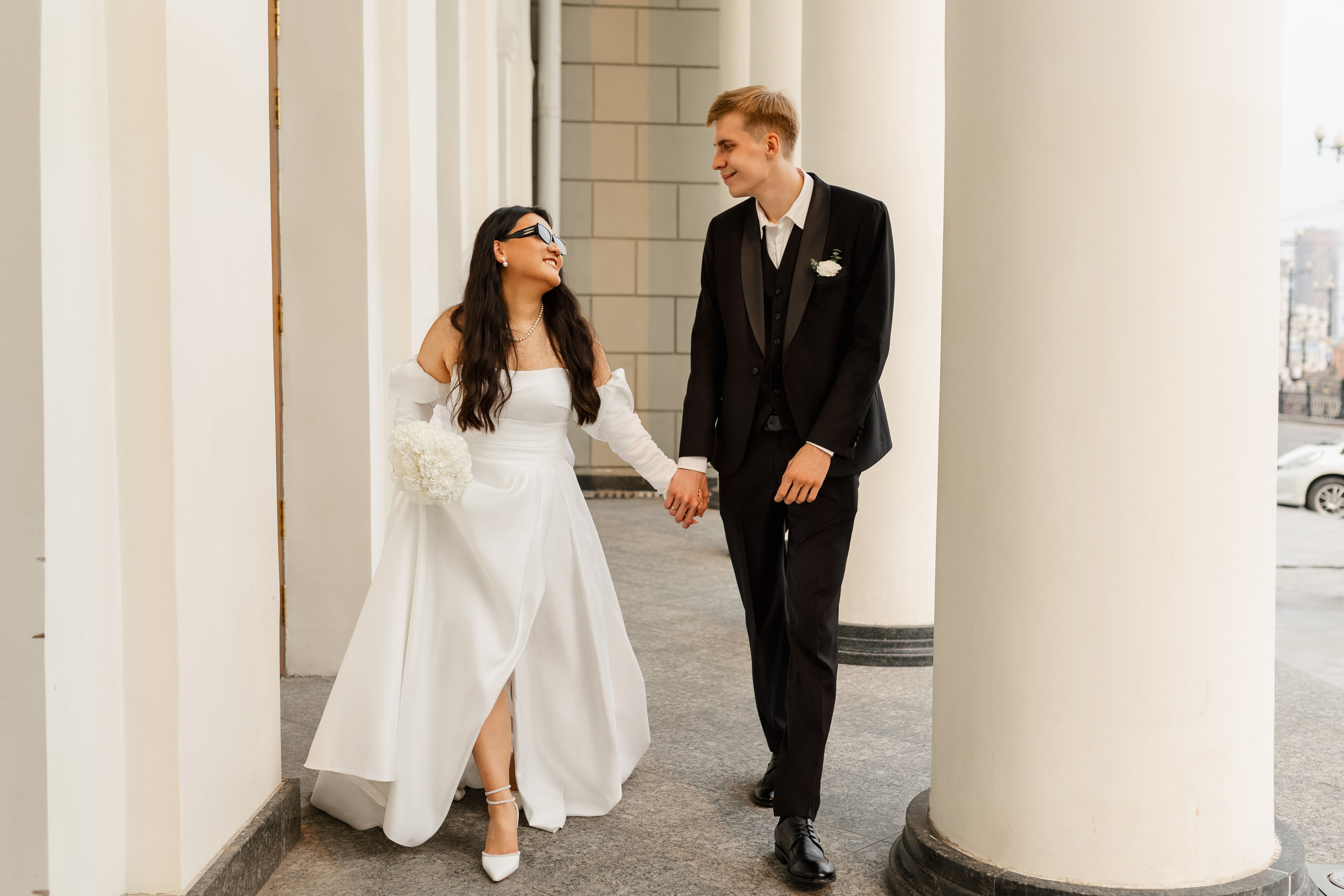 Андрей и Анна. Интурист. Комсомольская площадь. Свадебный фотограф в Хабаровске