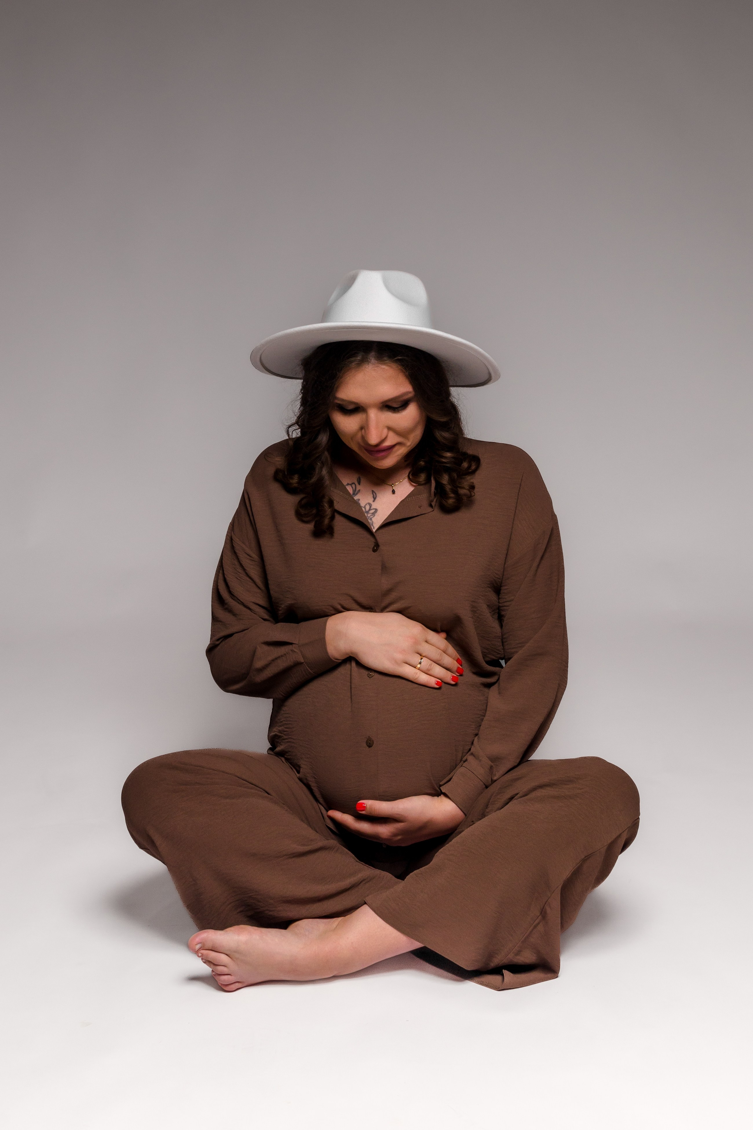 Беременность. Индивидуальные, семейные, студийные съемки в Серпухове и за пределами