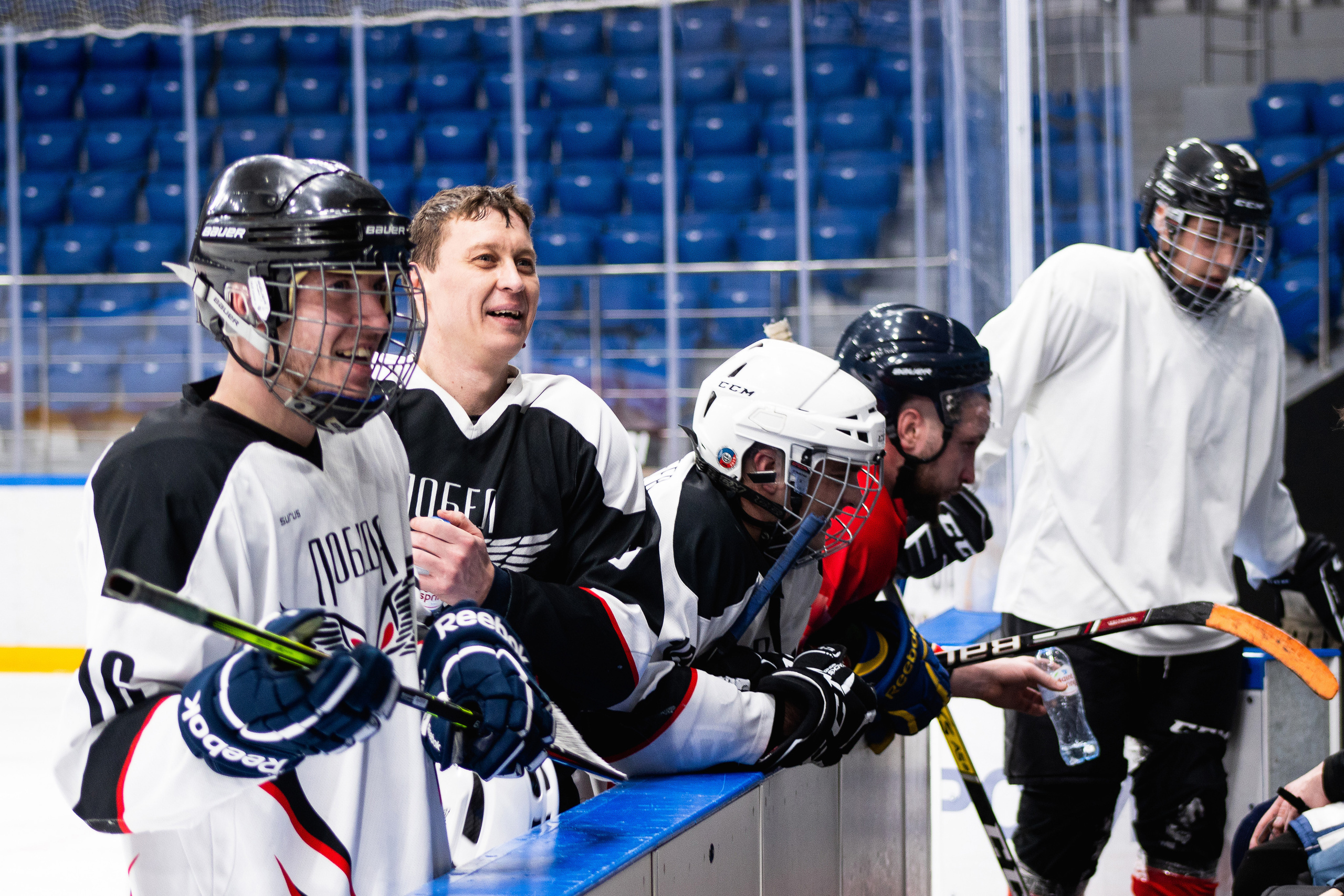 Хоккей, фотограф для спортивной съемки, фотограф для хоккейной съемки, фотограф на репортаж, репортажные фотограф, Красноярск фотограф, хоккей красноярск