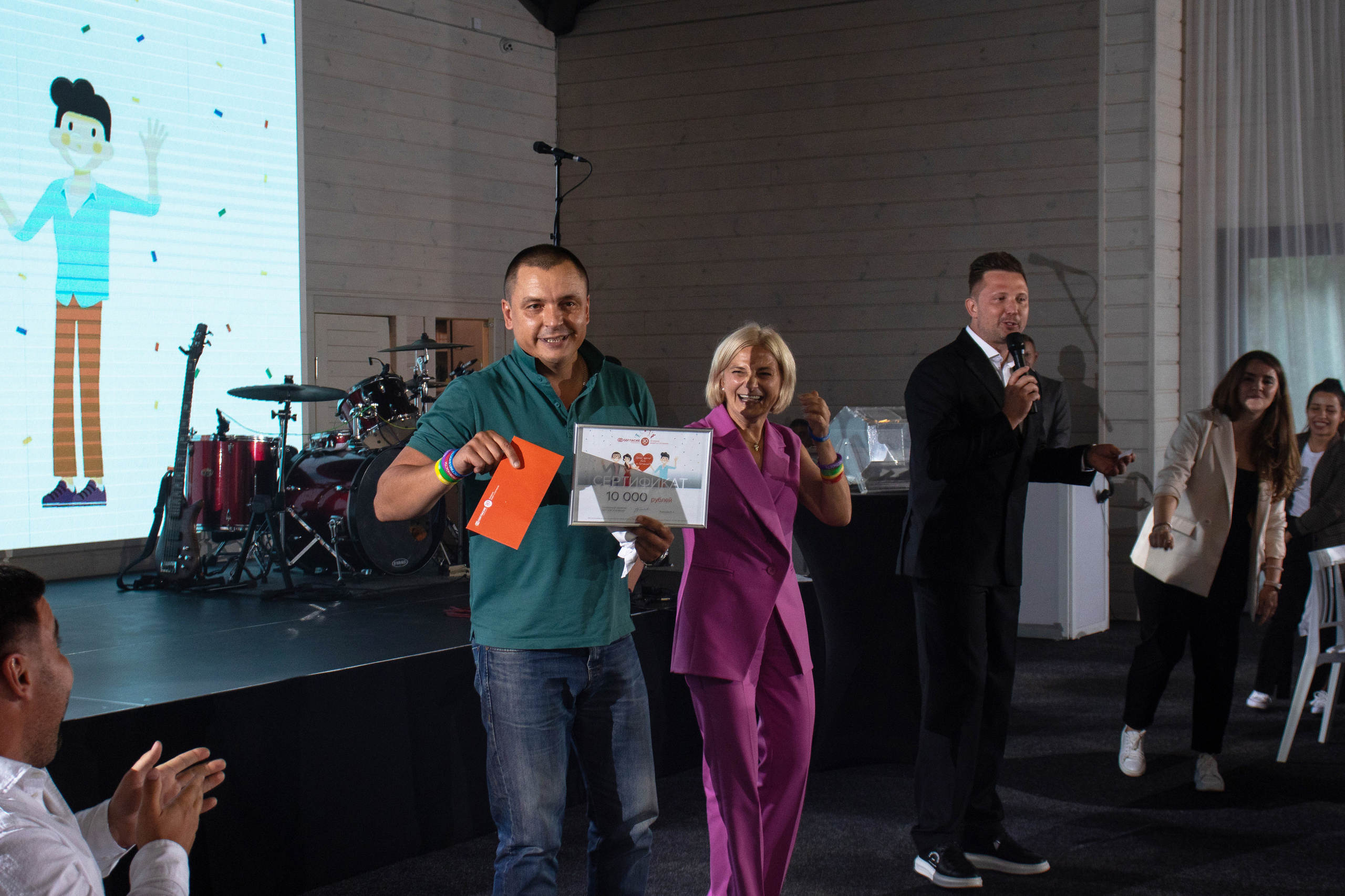 Юбилей. 30 лет компании «Согласие». Настя Лекса. фотограф г. Красноярск