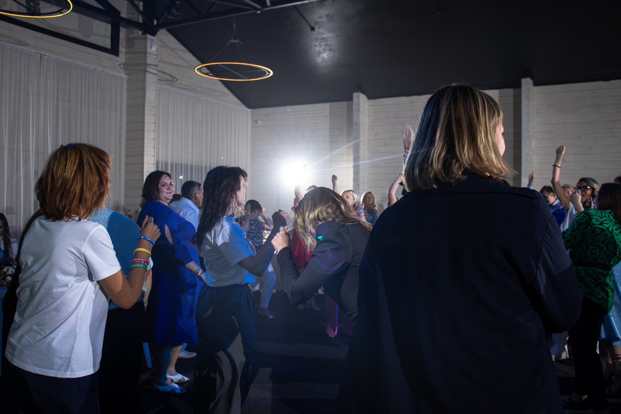 Юбилей. 30 лет компании «Согласие». Настя Лекса. фотограф г. Красноярск