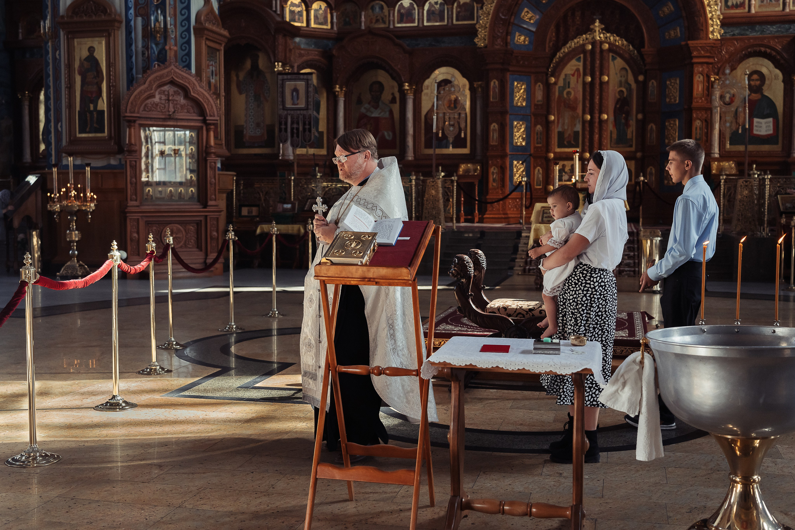 Фотограф на таинство крещения в Воронеже. Фотограф для семей и экспертов в г. Воронеж Ирина Круглова