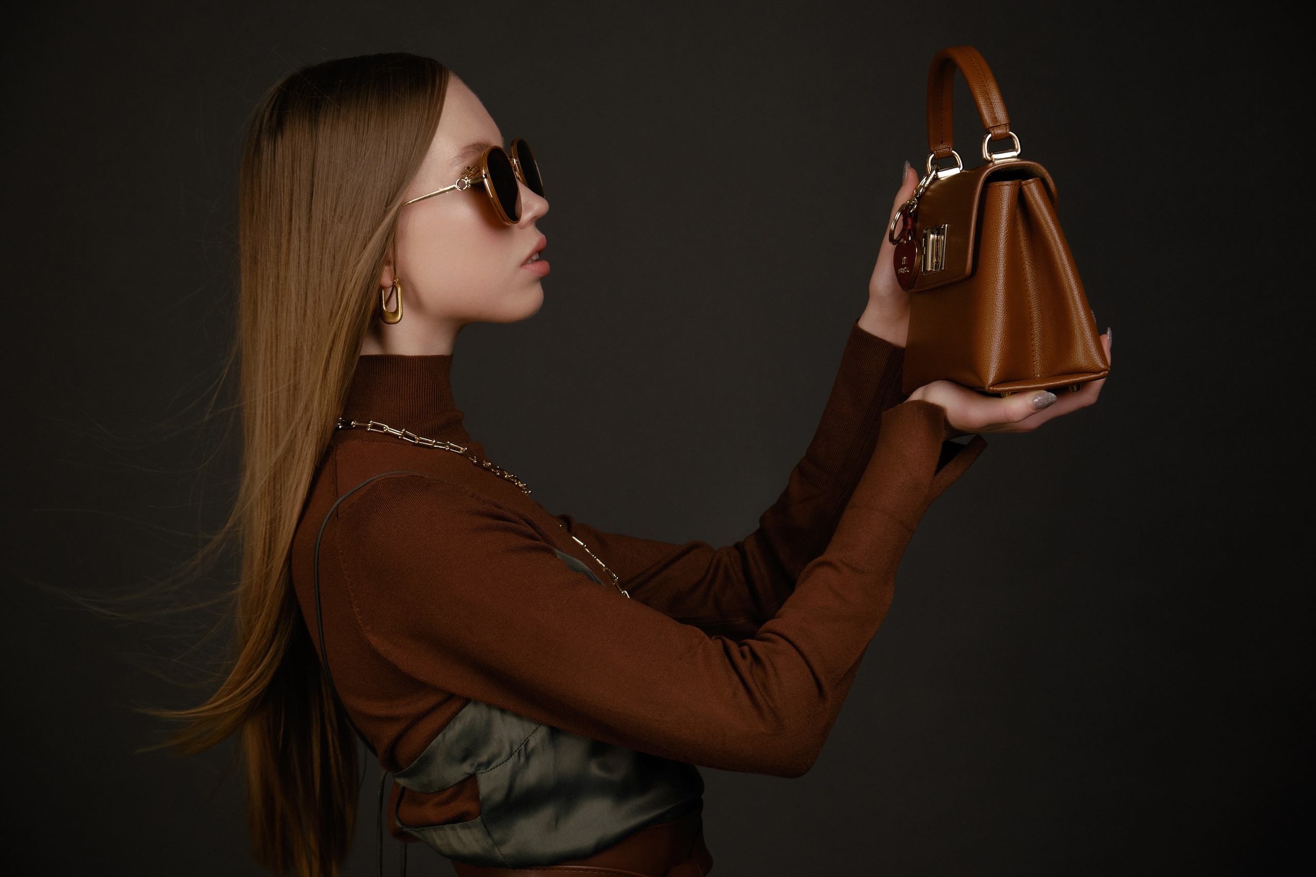 Съемки для брендов. Фотограф в Москве Тамко Денис. Индивидуальные и контент съемки