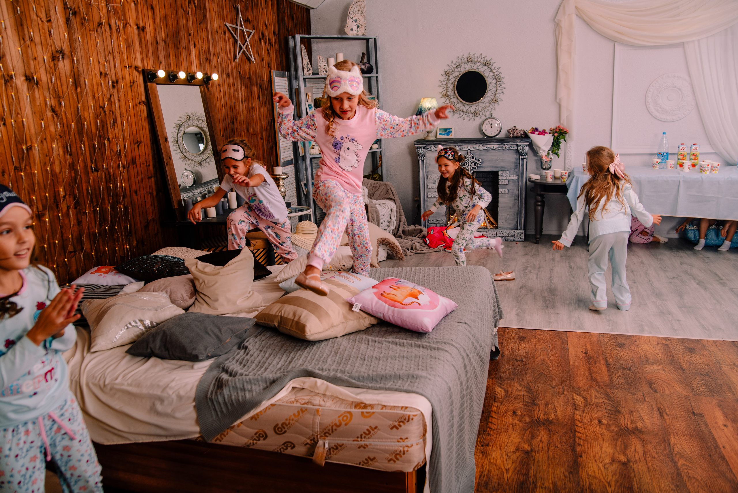 Пижамная вечеринка Маруси. Семейный и свадебный фотограф в Рязани Лиза Голованова