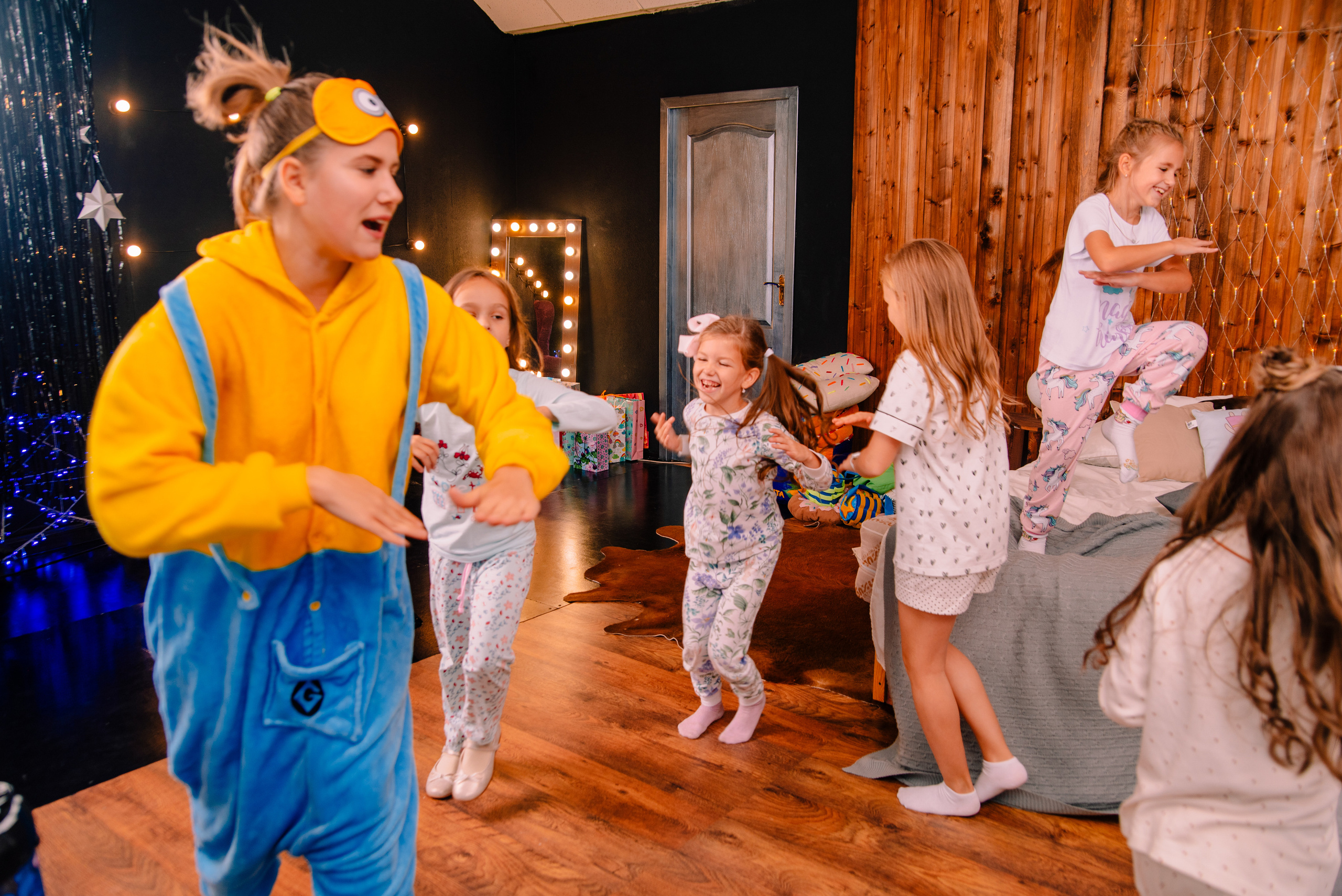 Пижамная вечеринка Маруси. Семейный и свадебный фотограф в Рязани Лиза Голованова