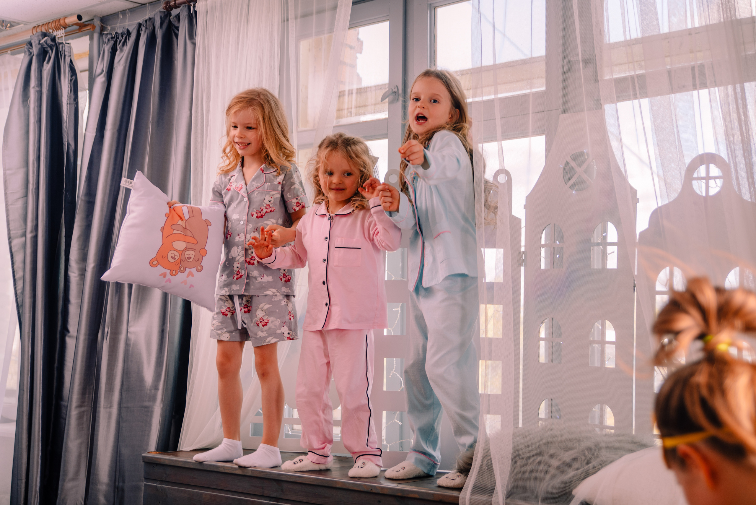 Пижамная вечеринка Маруси. Семейный и свадебный фотограф в Рязани Лиза Голованова