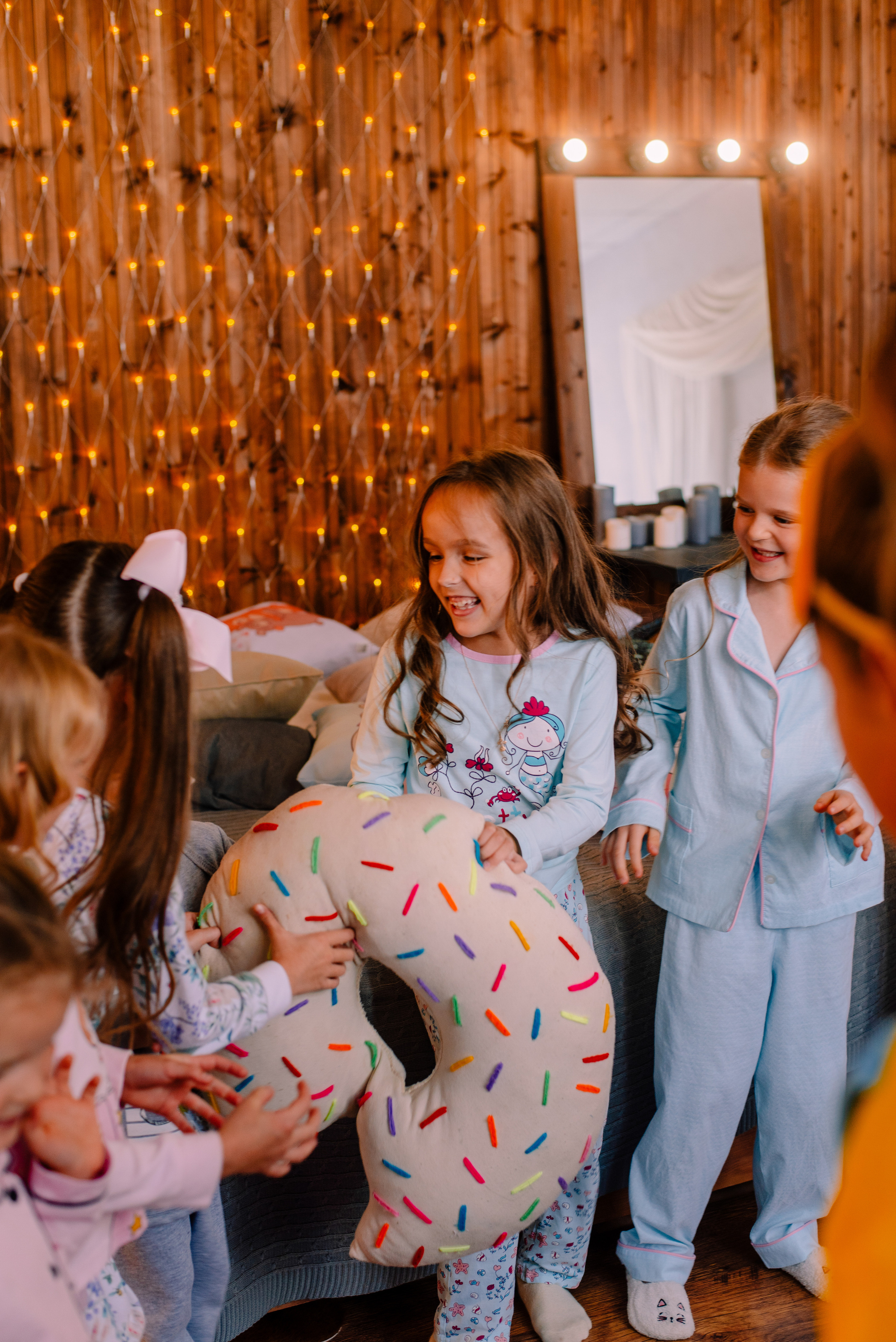 Пижамная вечеринка Маруси. Семейный и свадебный фотограф в Рязани Лиза Голованова