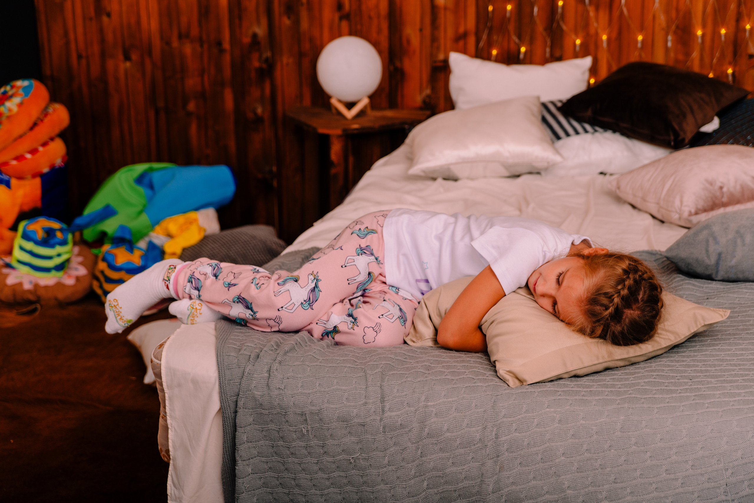 Пижамная вечеринка Маруси. Семейный и свадебный фотограф в Рязани Лиза Голованова