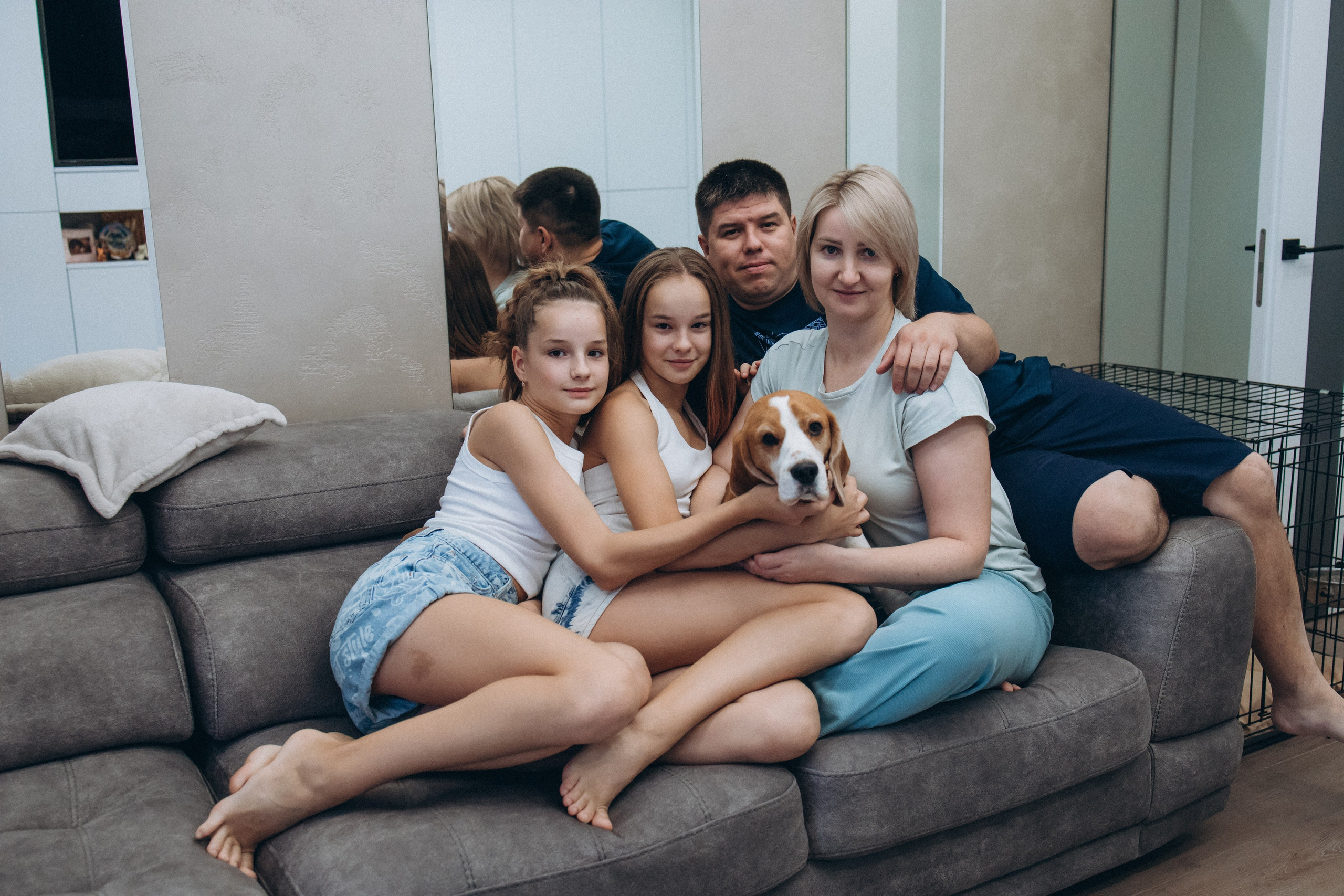 Семья Сайфуллиных. Семейный фотограф Нижневартовск Тюмень Ефимова Ирина