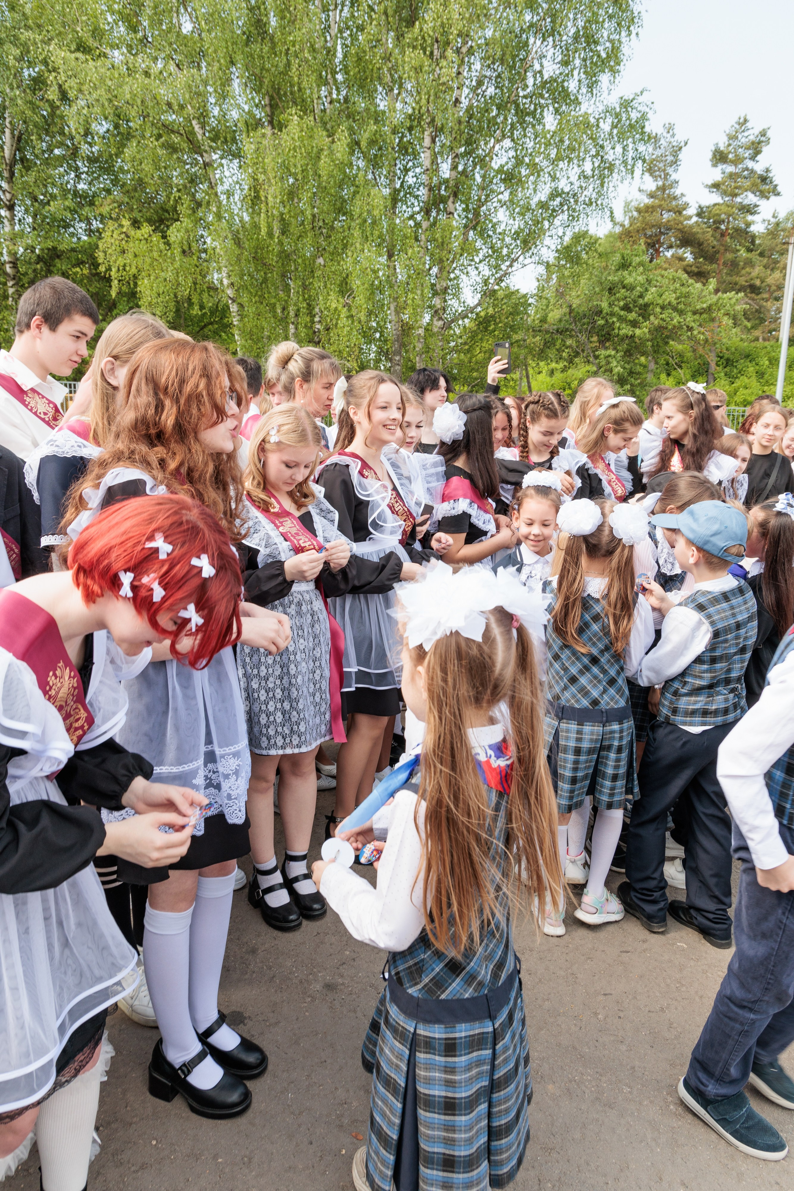 Последний звонок 2025 — фото 9 класса, школьный альбом, выпускной. Фотограф Нижний Новгород Мария Китаева