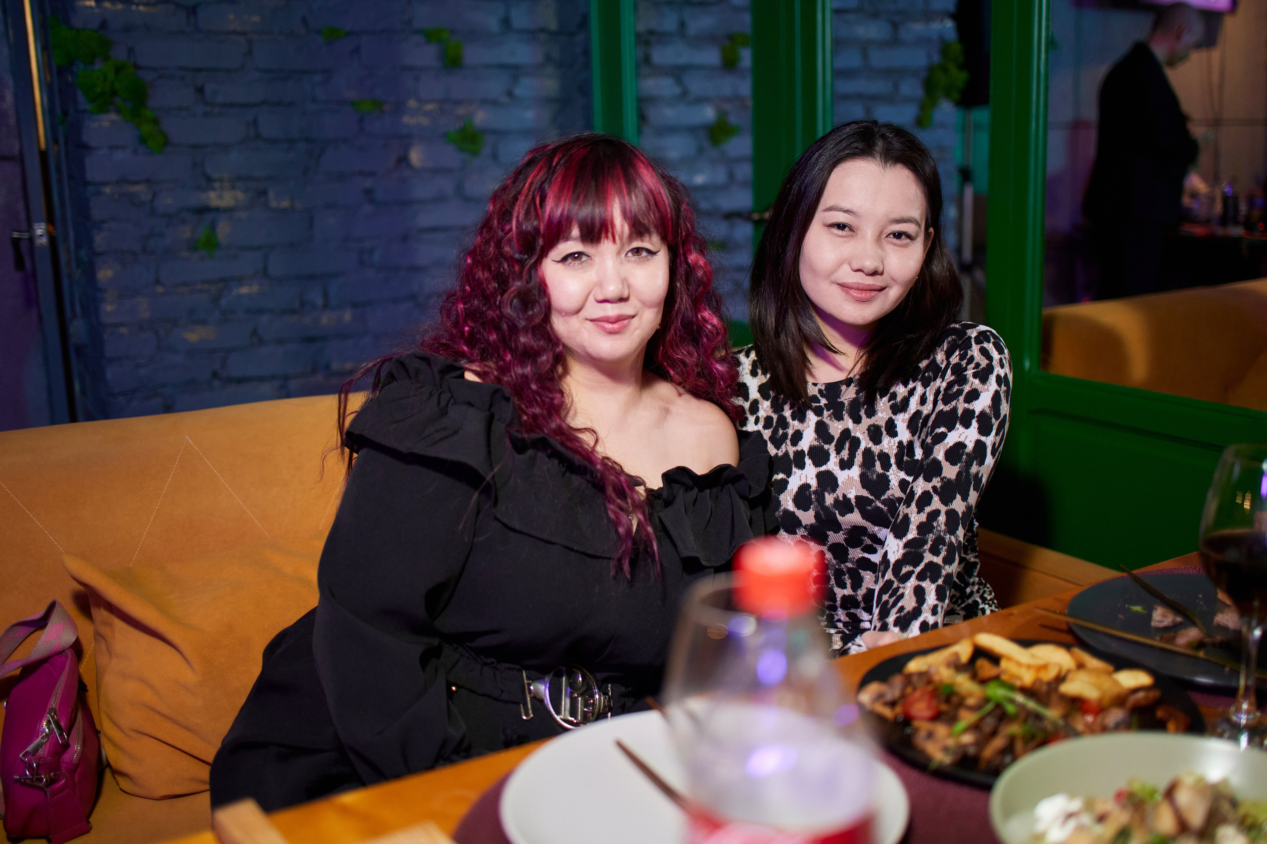 MAXIM & DAMIR | FOREST BAR | 8 МАРТА! 2-й вечер. Главная