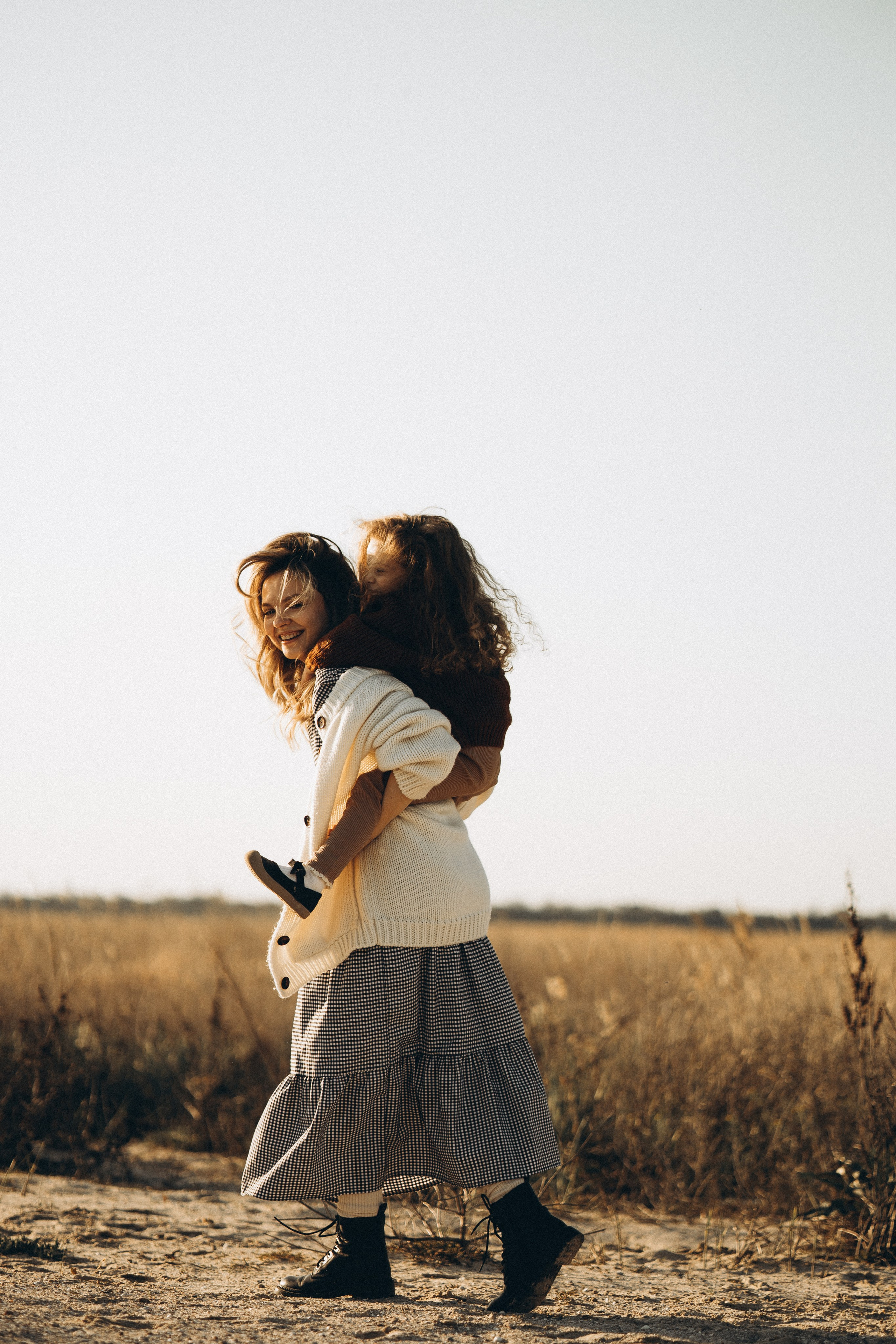 Мама и дочка, такая нежная весна. Семейный и детский фотограф, таганрог, ростов-на-дону