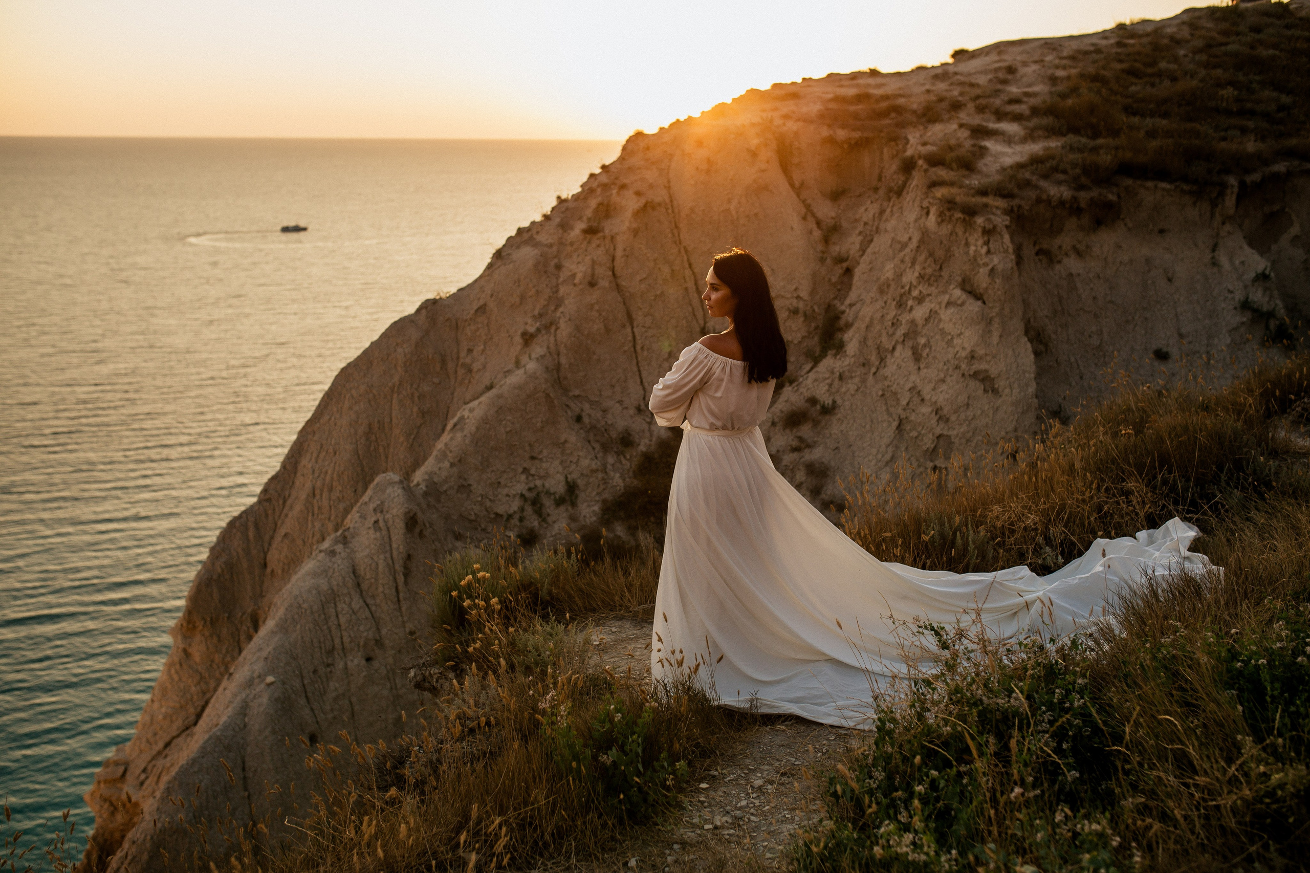 Свадебная прогулка по Лысой Горе и автокемпингу Рай.