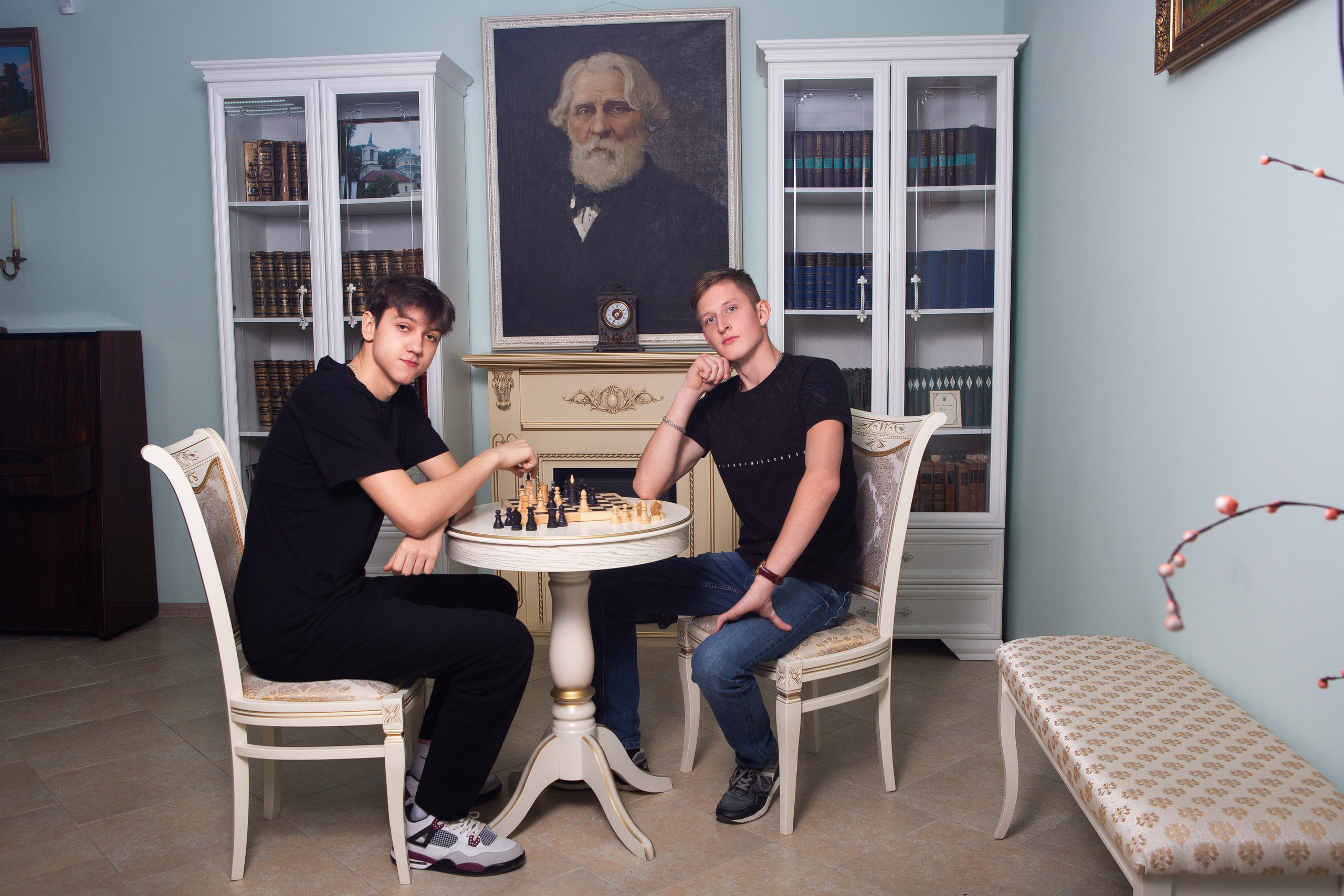 Съемка в библиотеке для 11 класса #2. Профессиональный фотограф в Мценске и Орловской области