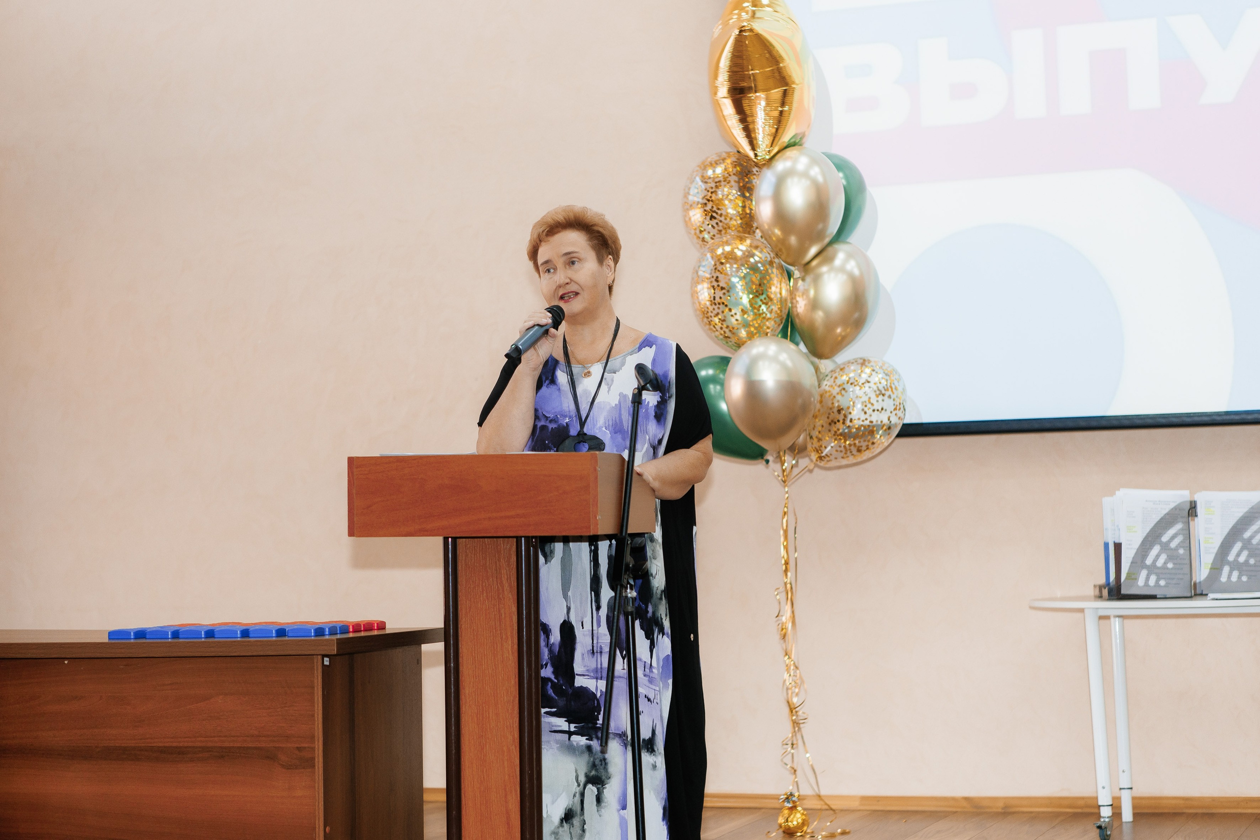 Выпускной Гимназия 12 2024 г. Свадебный и портретный Фотограф в Липецке Дмитрий Котюков