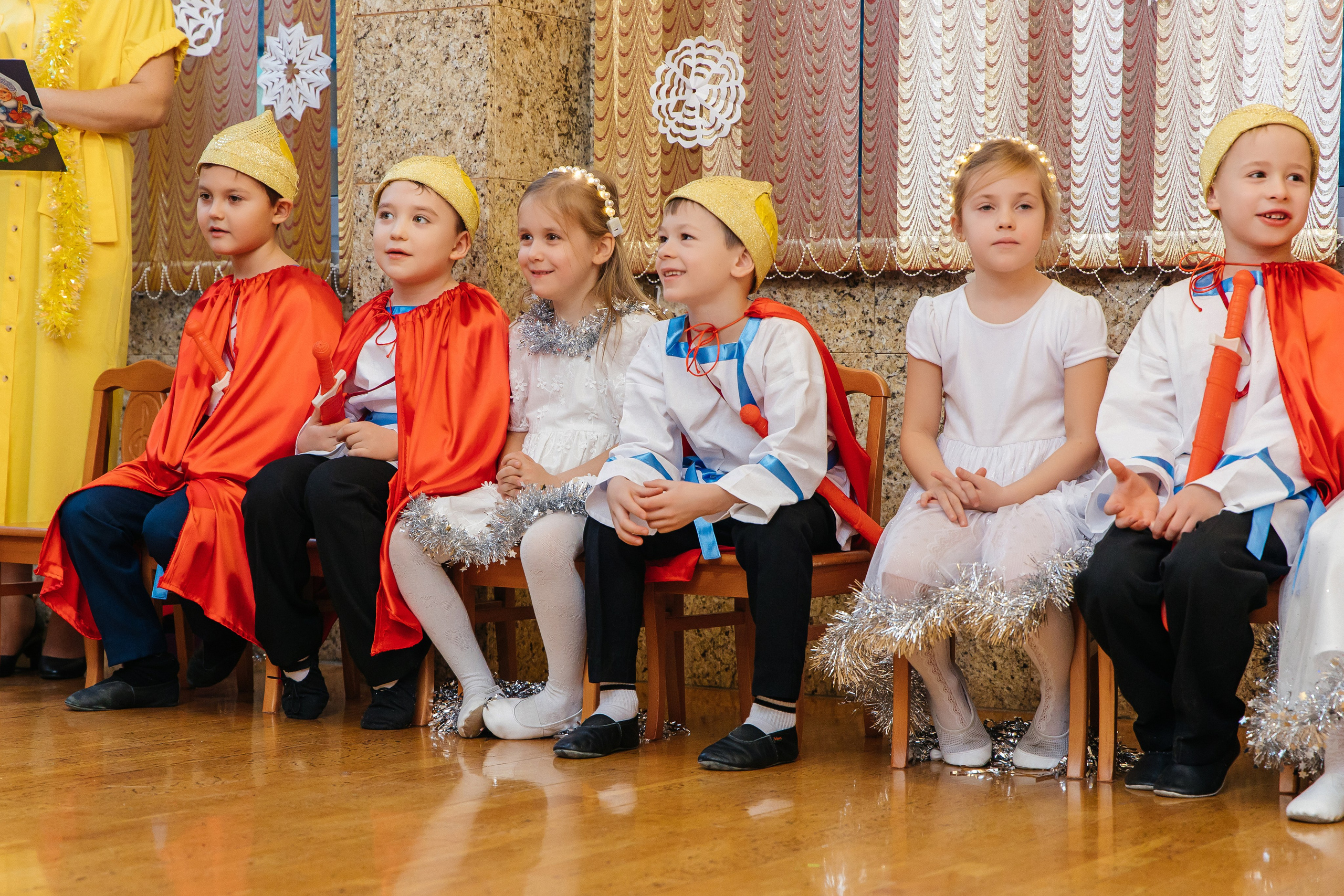 Детский сад № 93 — Утренник (20.12.2024). Свадебный и семейный фотограф Крамар Наталья
