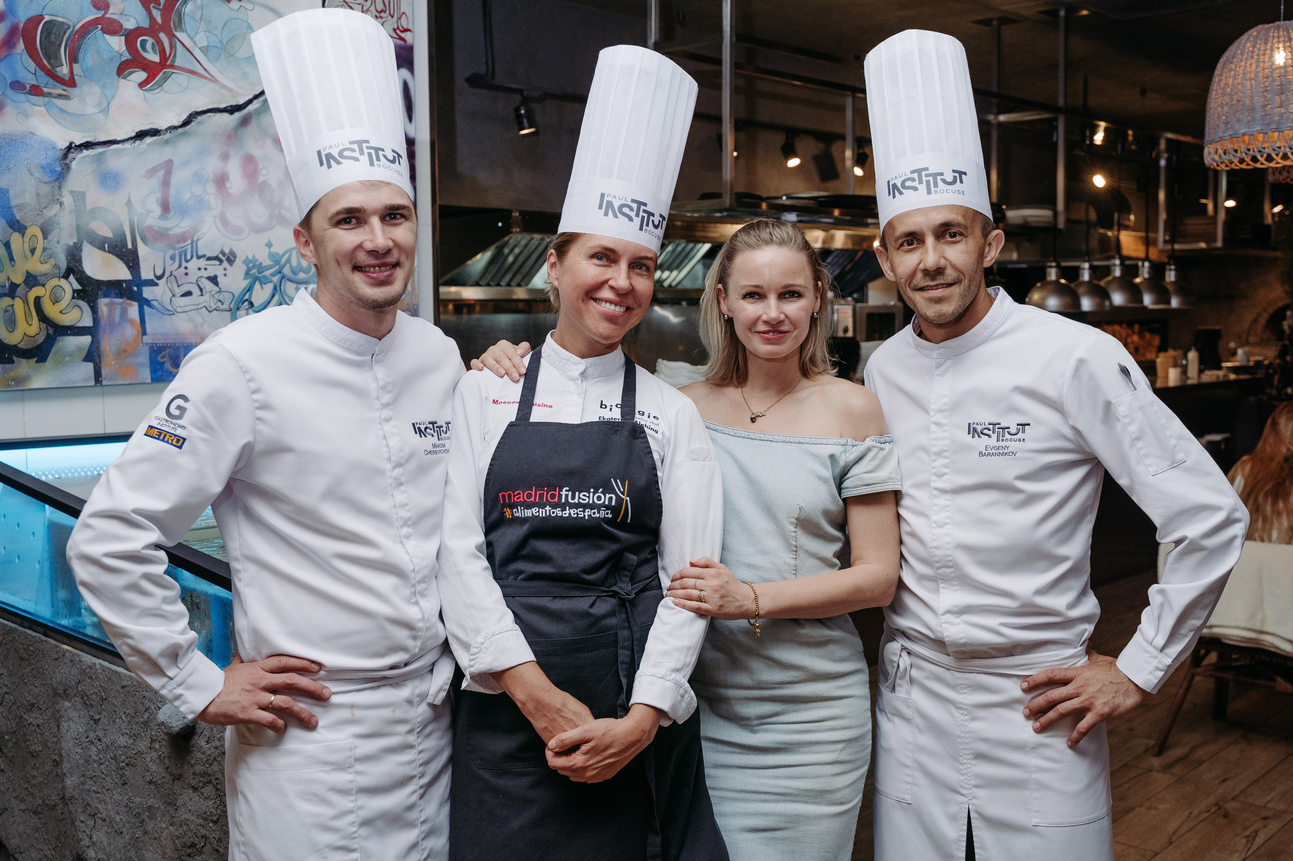 Открытый ужин с Mishlen Шеф Поварами. Репортажный и свадебный фотограф в Москве Рая Небогатова