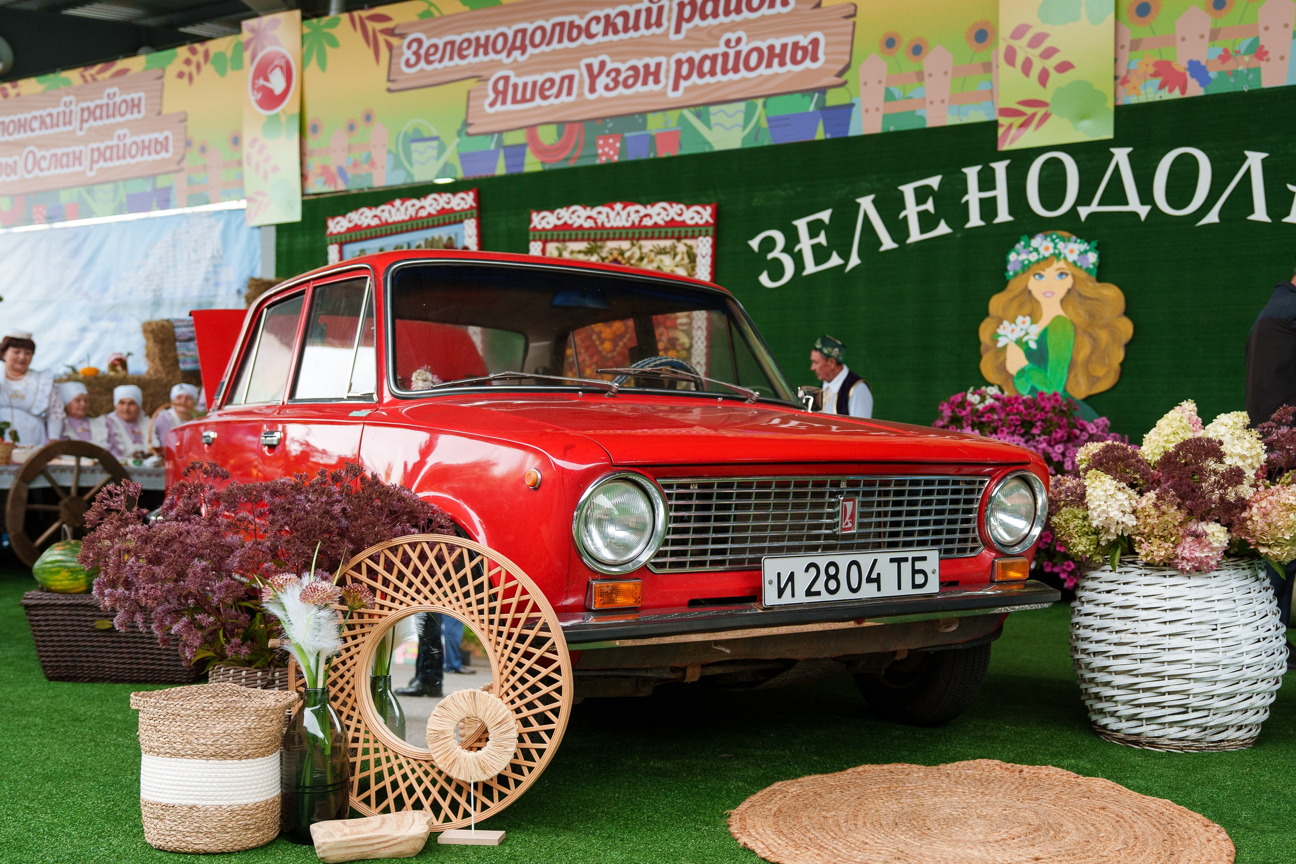 Фоторепортаж с фестиваля «День садовода Бакча» 2025 в Казани. Максим Козлов — фотограф в Казани | Репортаж, бизнес-контент, фуд-фото