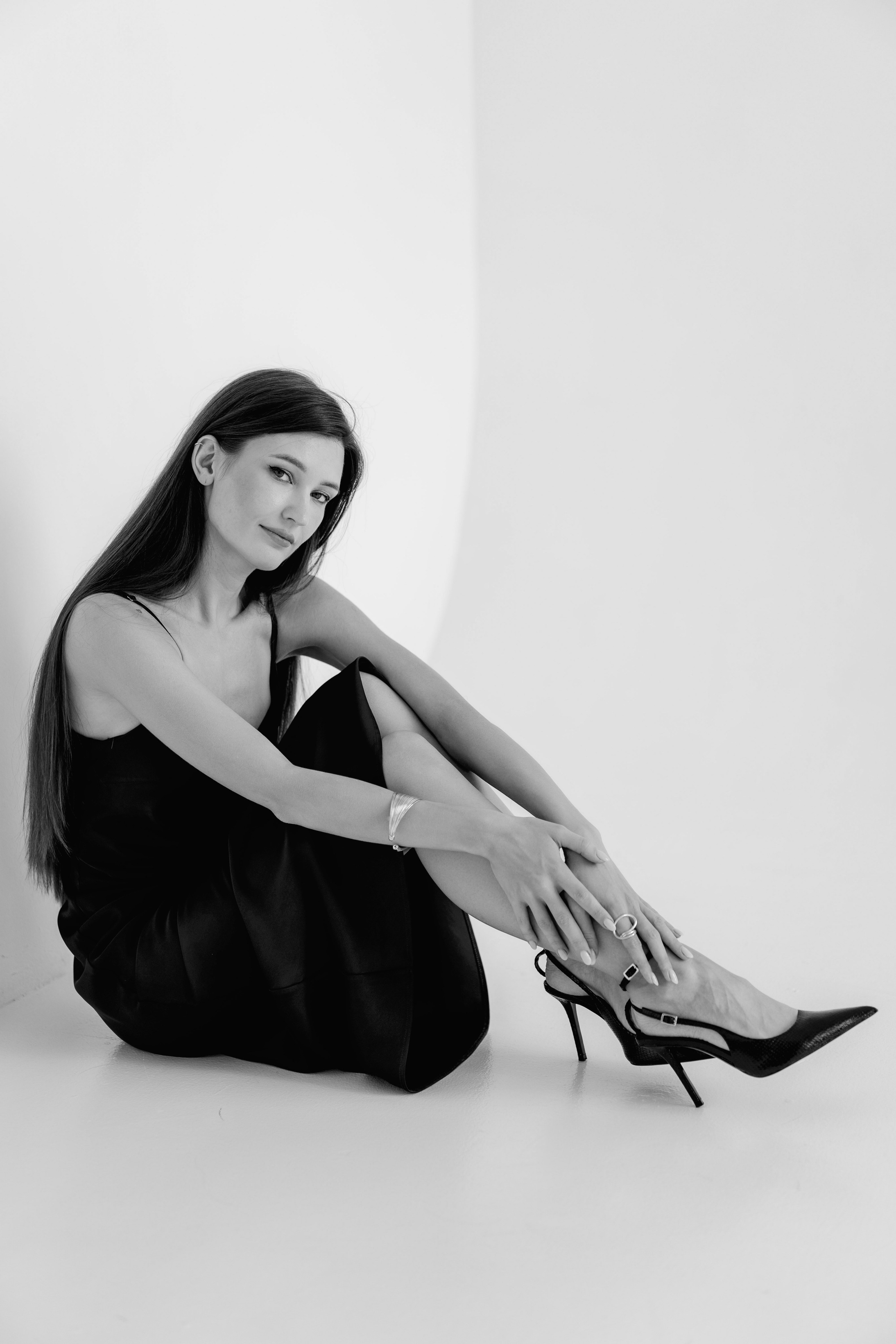 Женские портреты в студии. Портреты студия Москва. Модельные тесты. Lovestory студия в Москве. Женсий фотограф