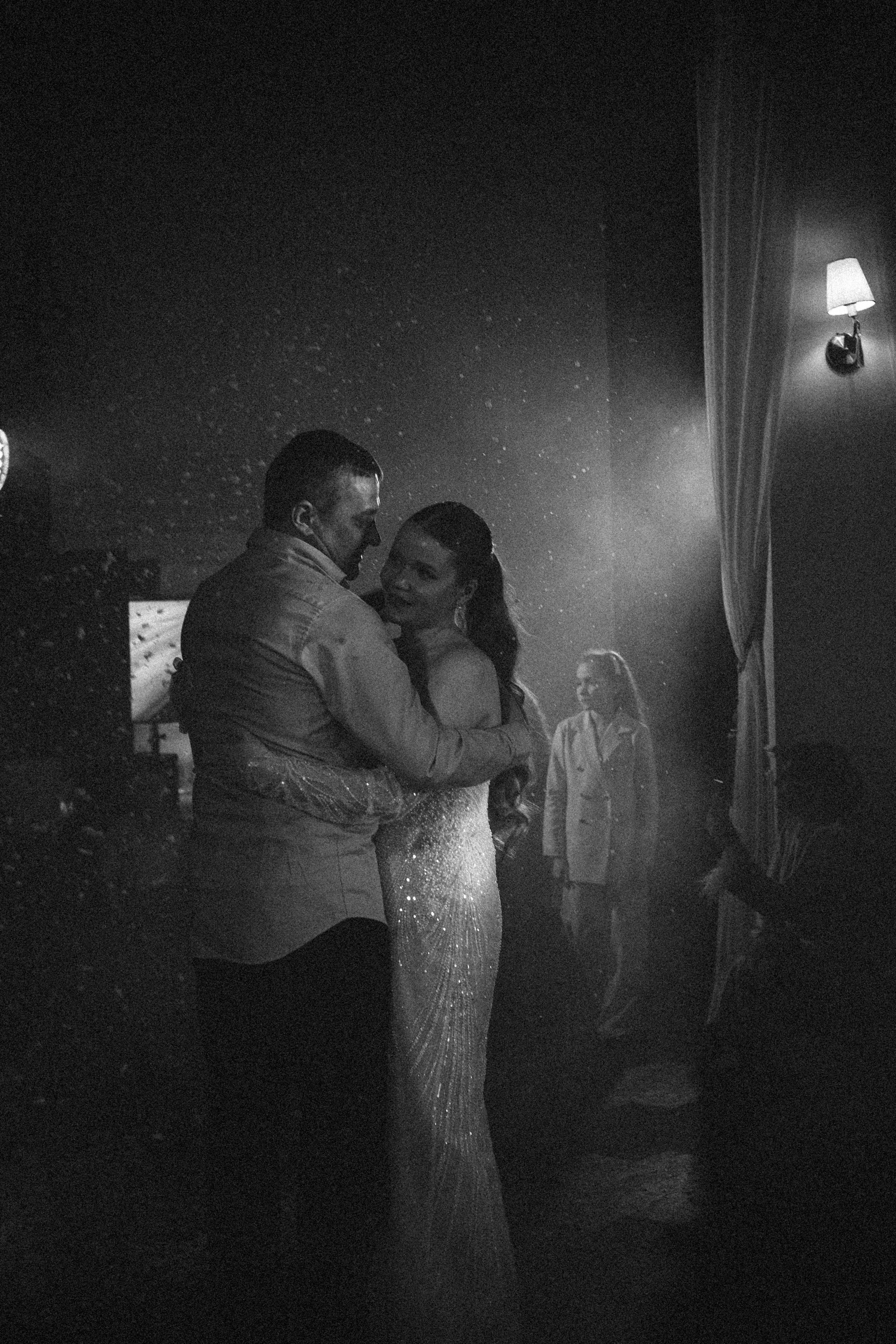 СВАДЕБНАЯ СЬЕМКА В ОТЕЛЕ В СИБИРИ. Профессиональный фотограф, Санкт-Петербург — Виктория Богомолова