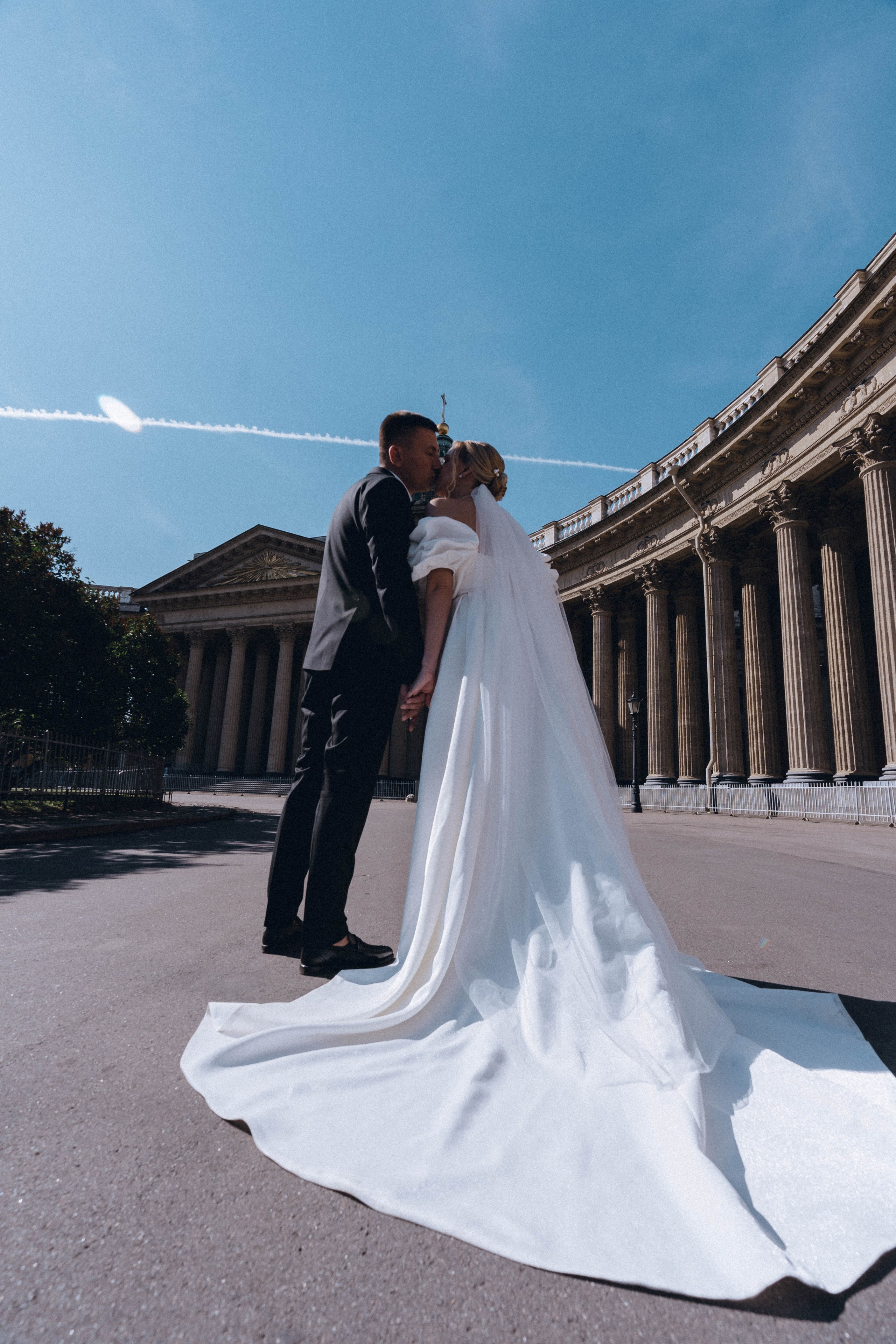 СВАДЕНБНАЯ СЬЕМКА НА КАТЕРЕ ПО КАНАЛАМ САНКТ-ПЕТЕРБУРГА И В АКВАТОРИИ НЕВЫ. Профессиональный фотограф, Санкт-Петербург — Виктория Богомолова