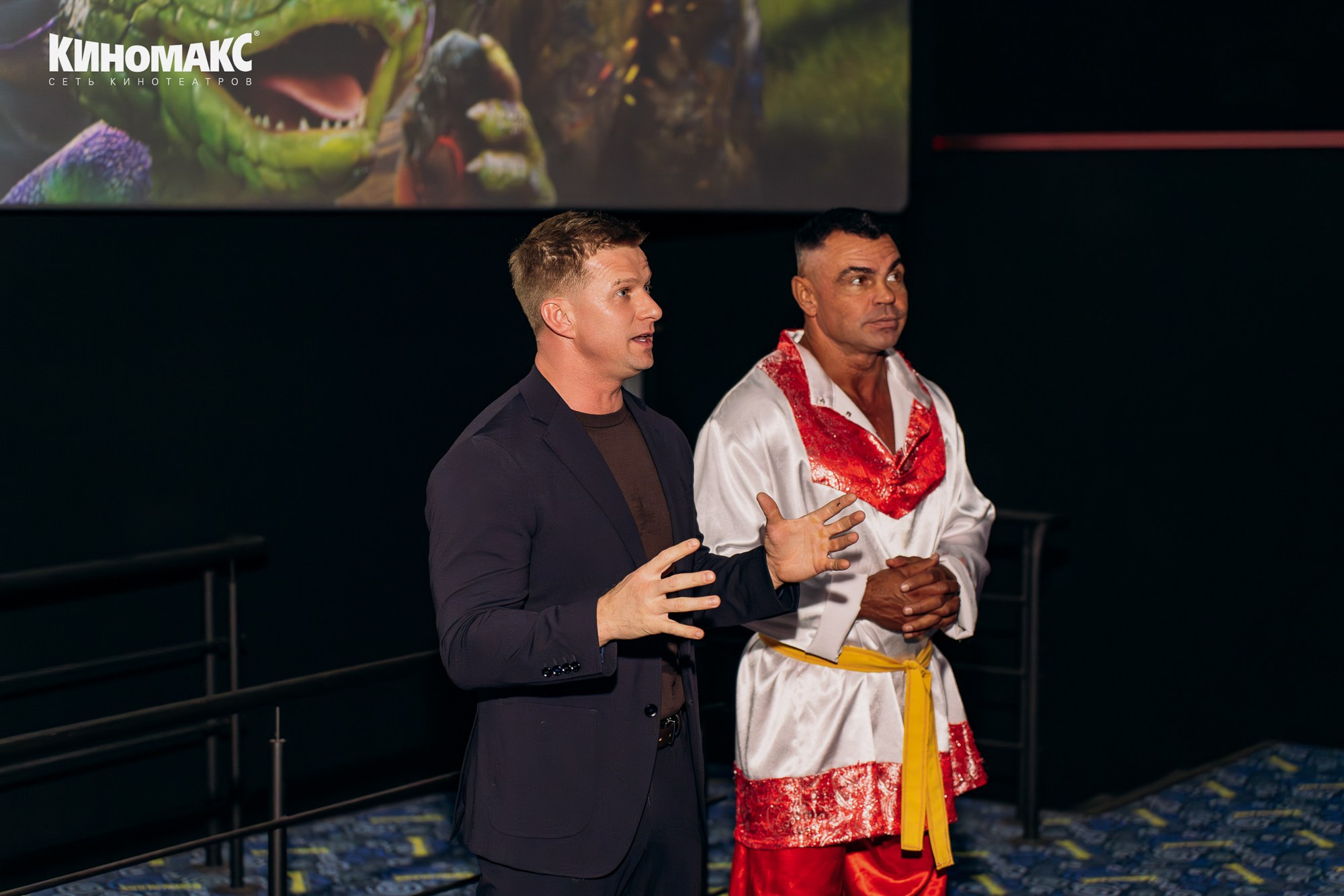 Репортажная съемка встречи актера со зрителями. Свадебный и репортажный фотограф в Ярославле Евгений Сальников