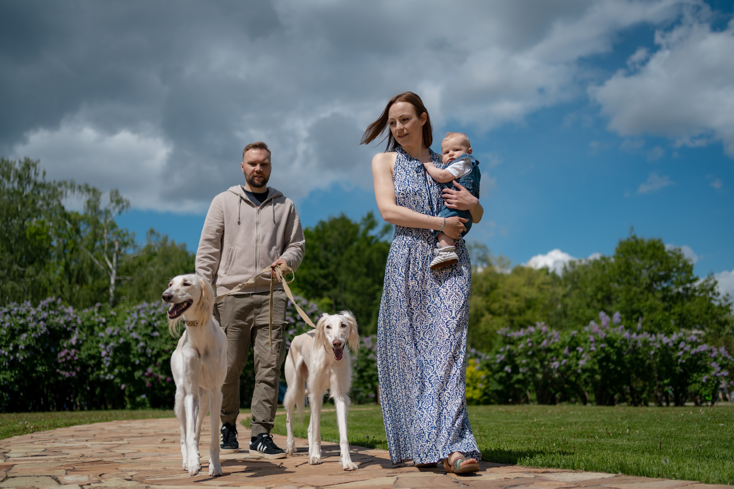 Софья с семьёй на ВДНХ. Семейный фотограф Варвара Сорока в городе Москве