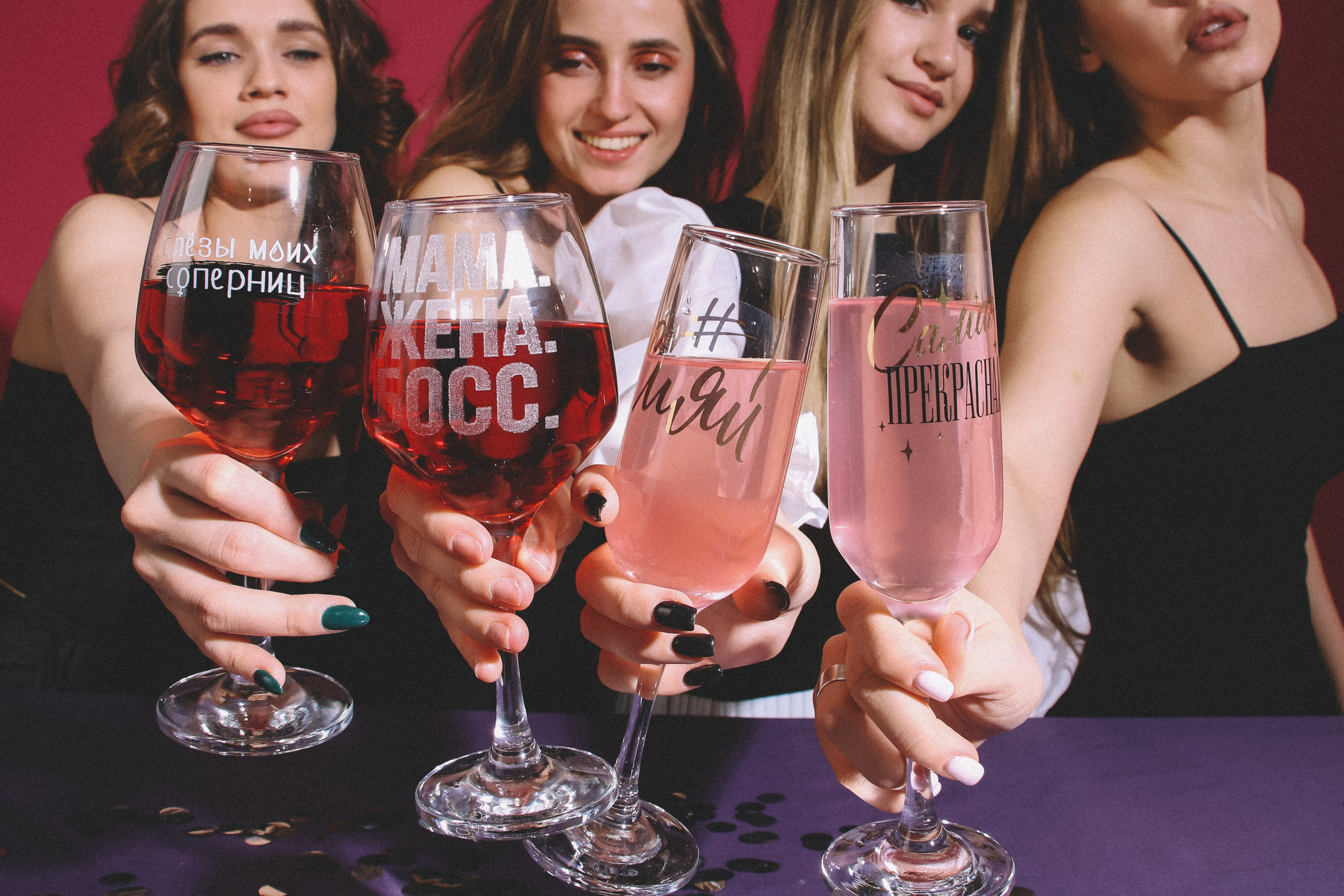 Разработки 8 марта. Фотограф для различных событий, проектов, маркетплейсов, сайтов и мероприятий в Екатеринбурге