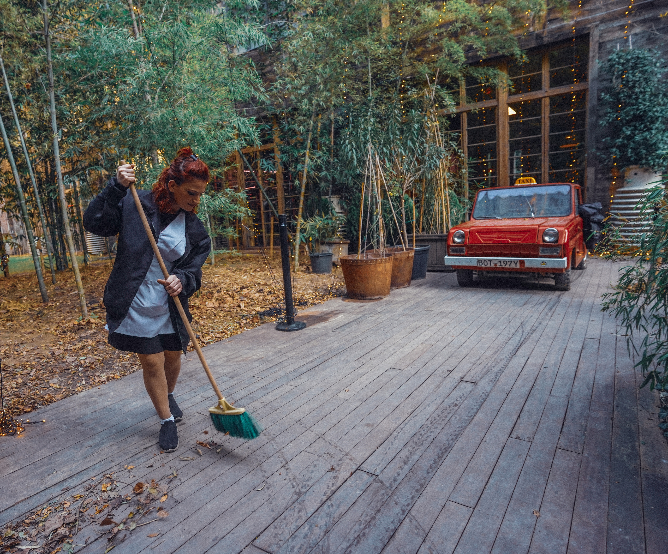 ТБИЛИСИ 2023-2024. Стрит-фотография, полная абсурда, идиотизма и красоты