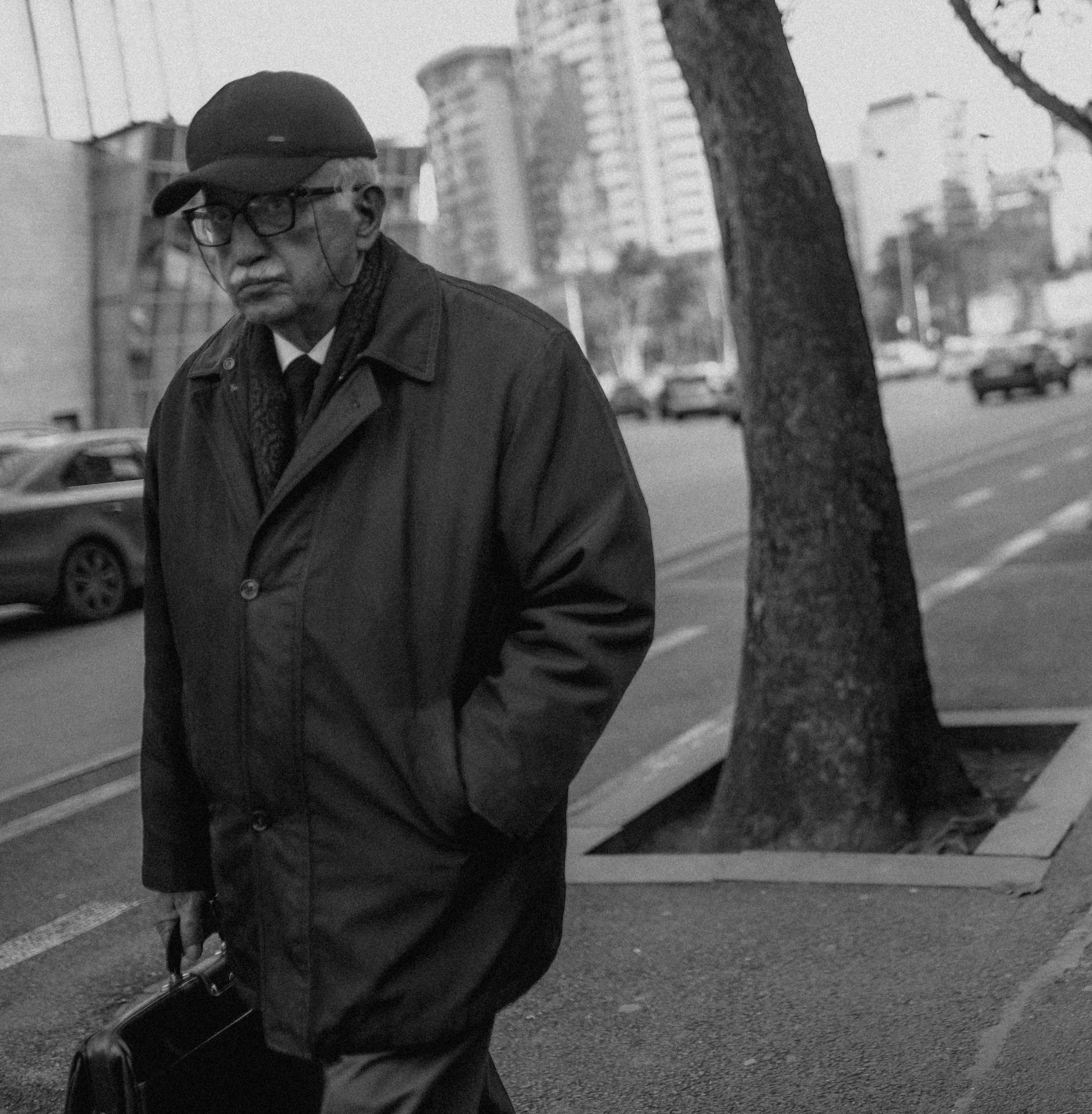 ТБИЛИСИ 2023-2024. Стрит-фотография, полная абсурда, идиотизма и красоты