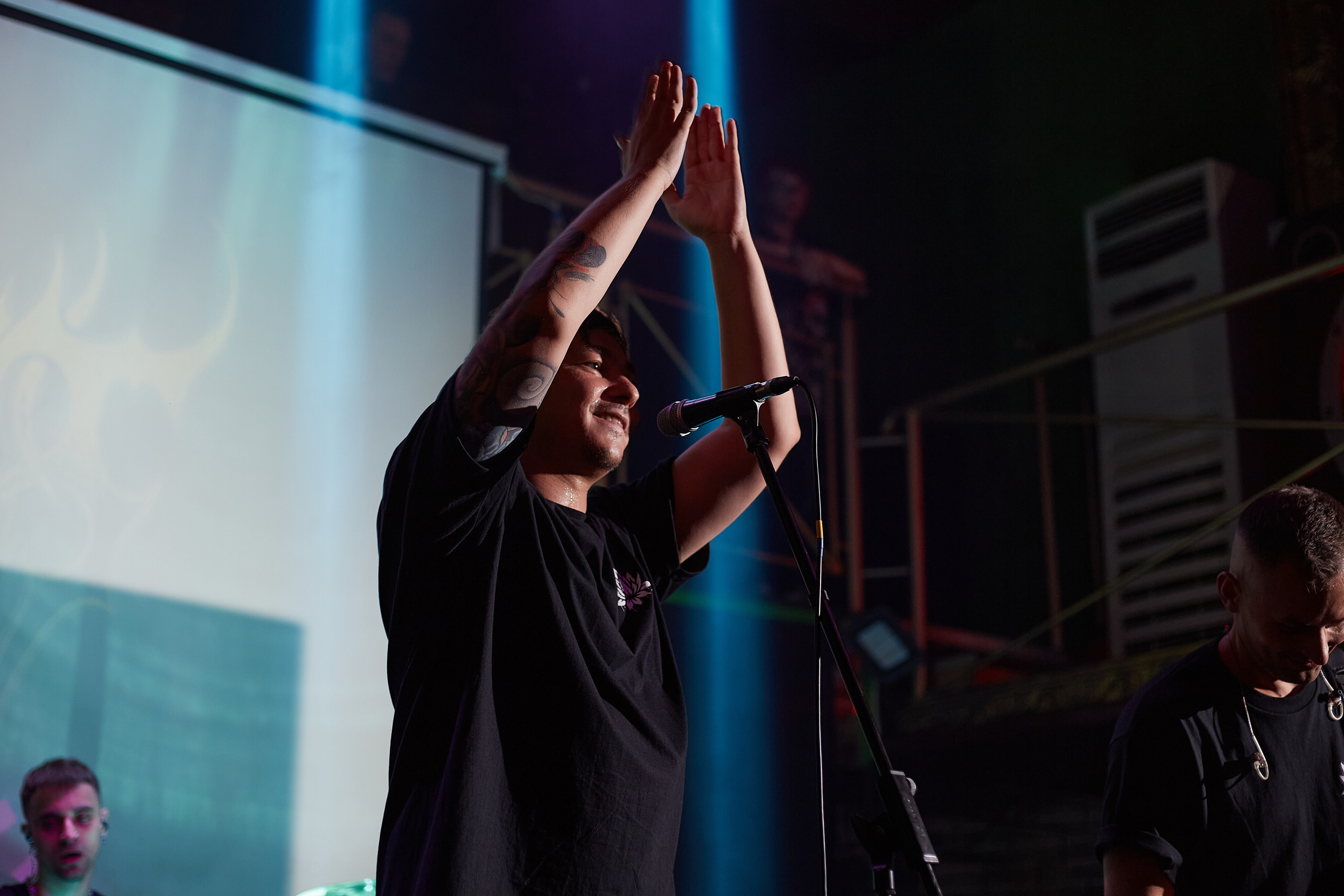 2023-10-07. Follow The Sunrise