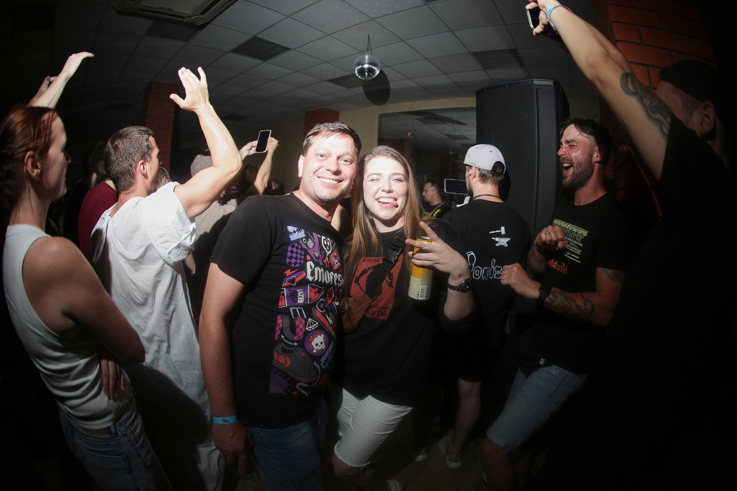 2023-08-12. Homeparty. Vol.4. Pitony 3000