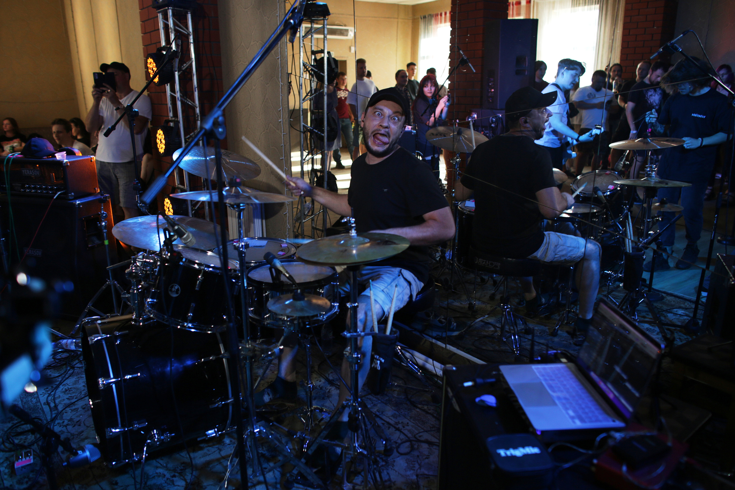 2023-08-12. Homeparty. Vol.4. Bladefall