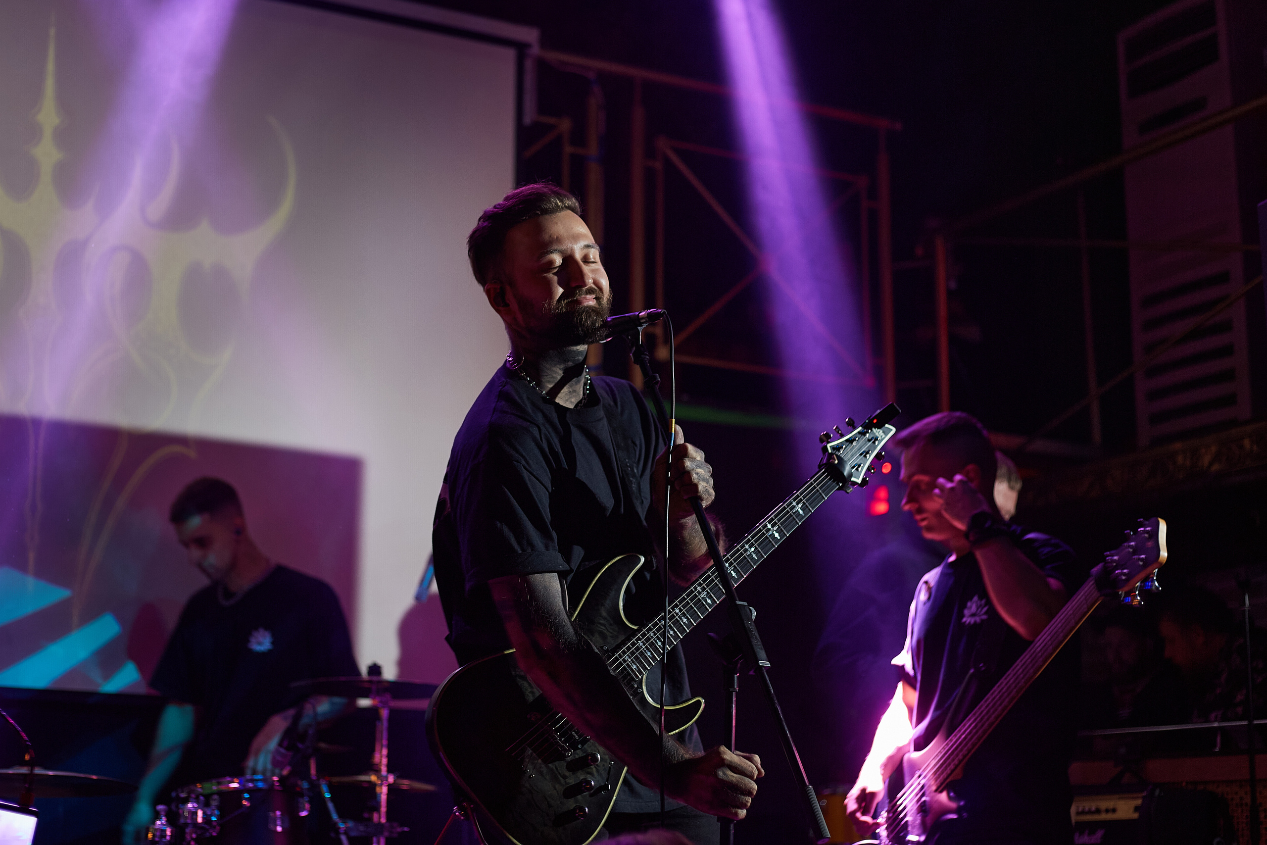 2023-10-07. Follow The Sunrise