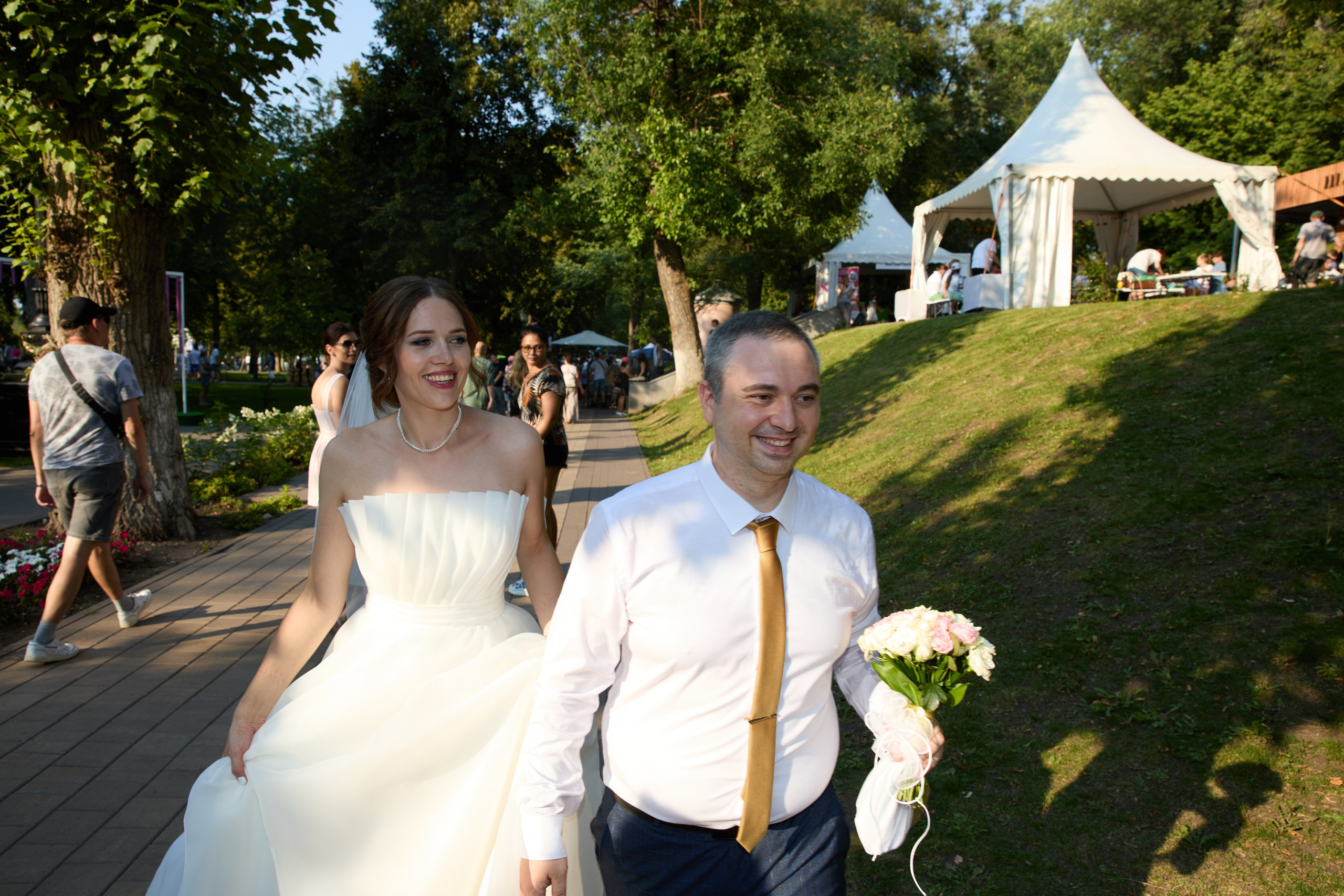 Свадебная фотография. Репортажный фотограф в Самаре