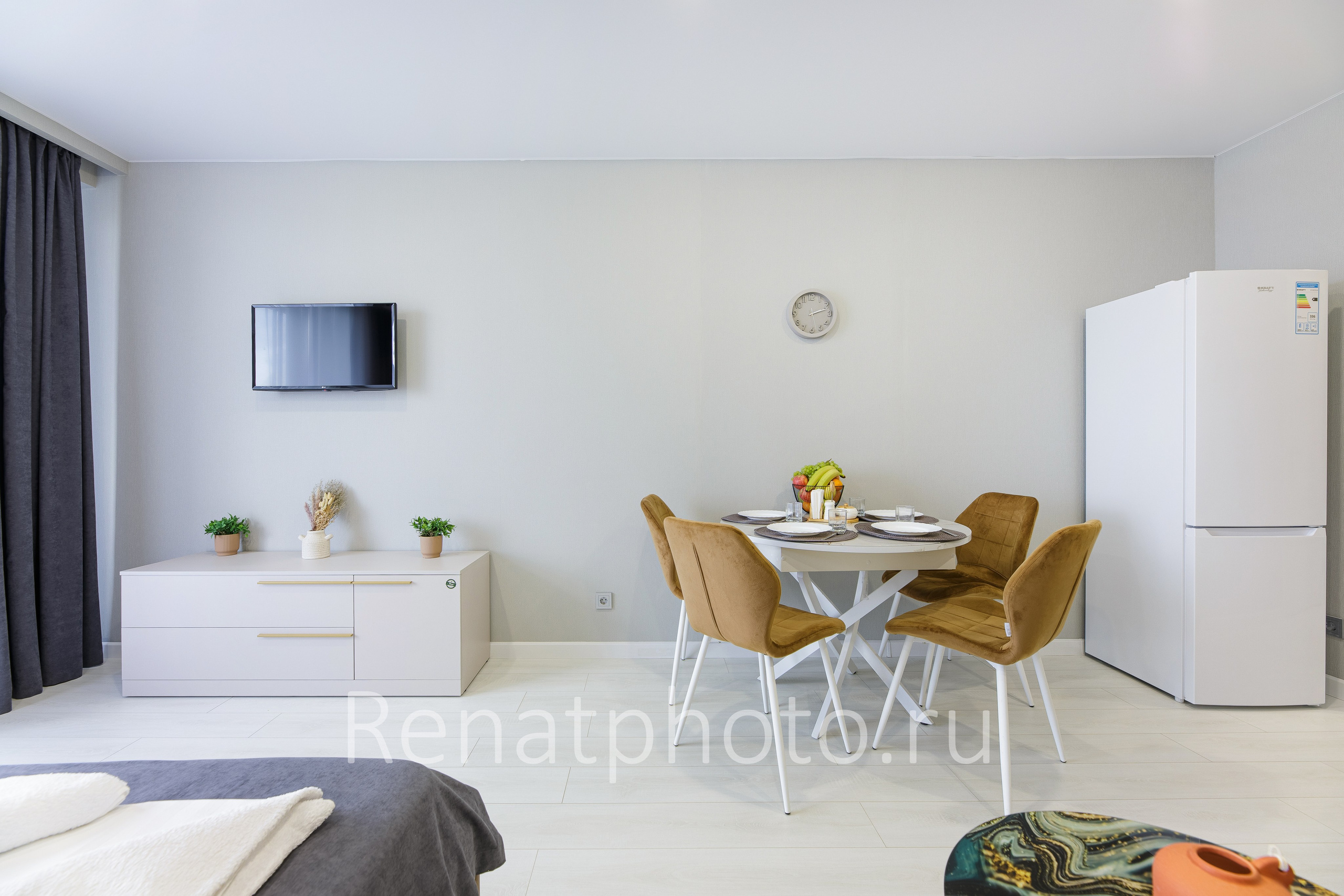 Renatphoto-Профессиональная фотосъемка номеров в отелях. Профессиональная фотосъёмка интерьеров, предметная фотосессия еды для меню г. Анапа