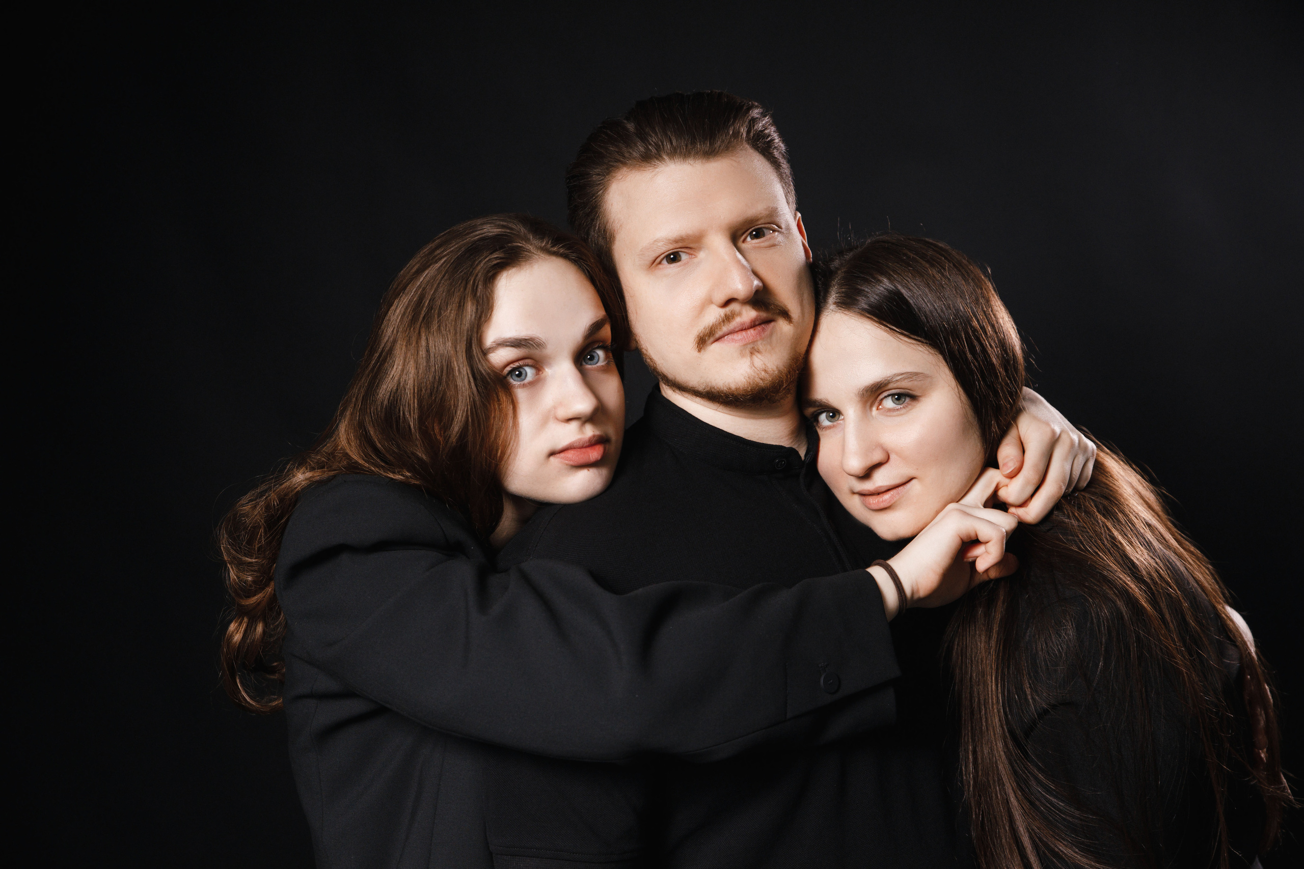 Паша, Рита, Марина. Фотограф Андрей Баксов