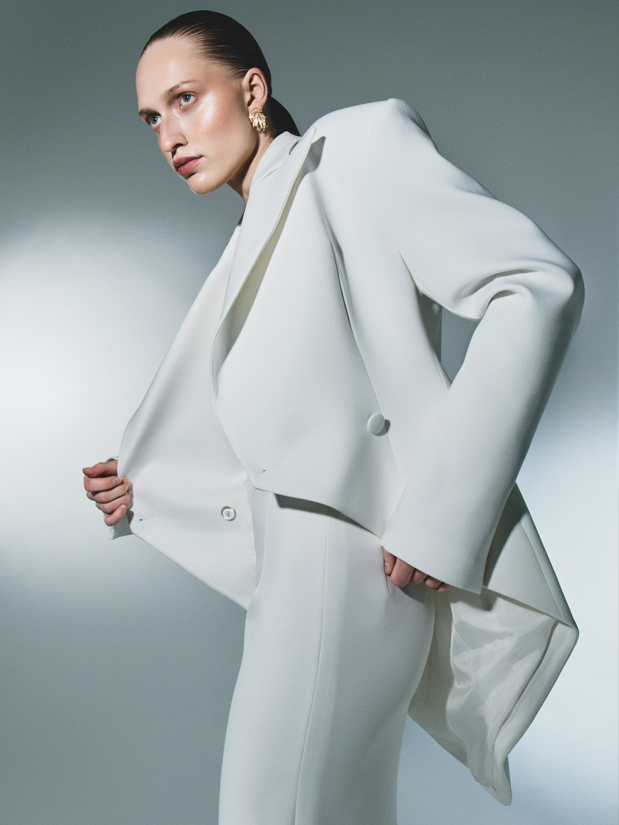 2. Фотосъемки одежды и аксессуаров для Wildberries, Ozon