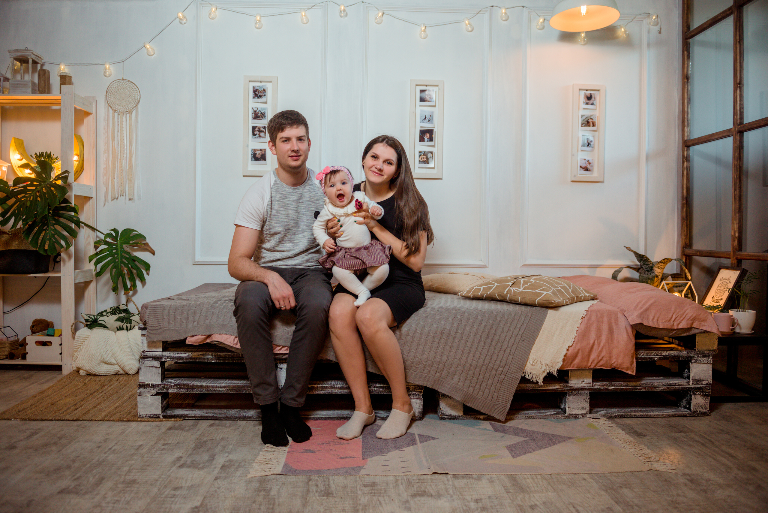 Семейная фотосессия в фотостудии Цоколь. Свадебный и семейный фотограф город Темрюк Фотостудия Темрюк