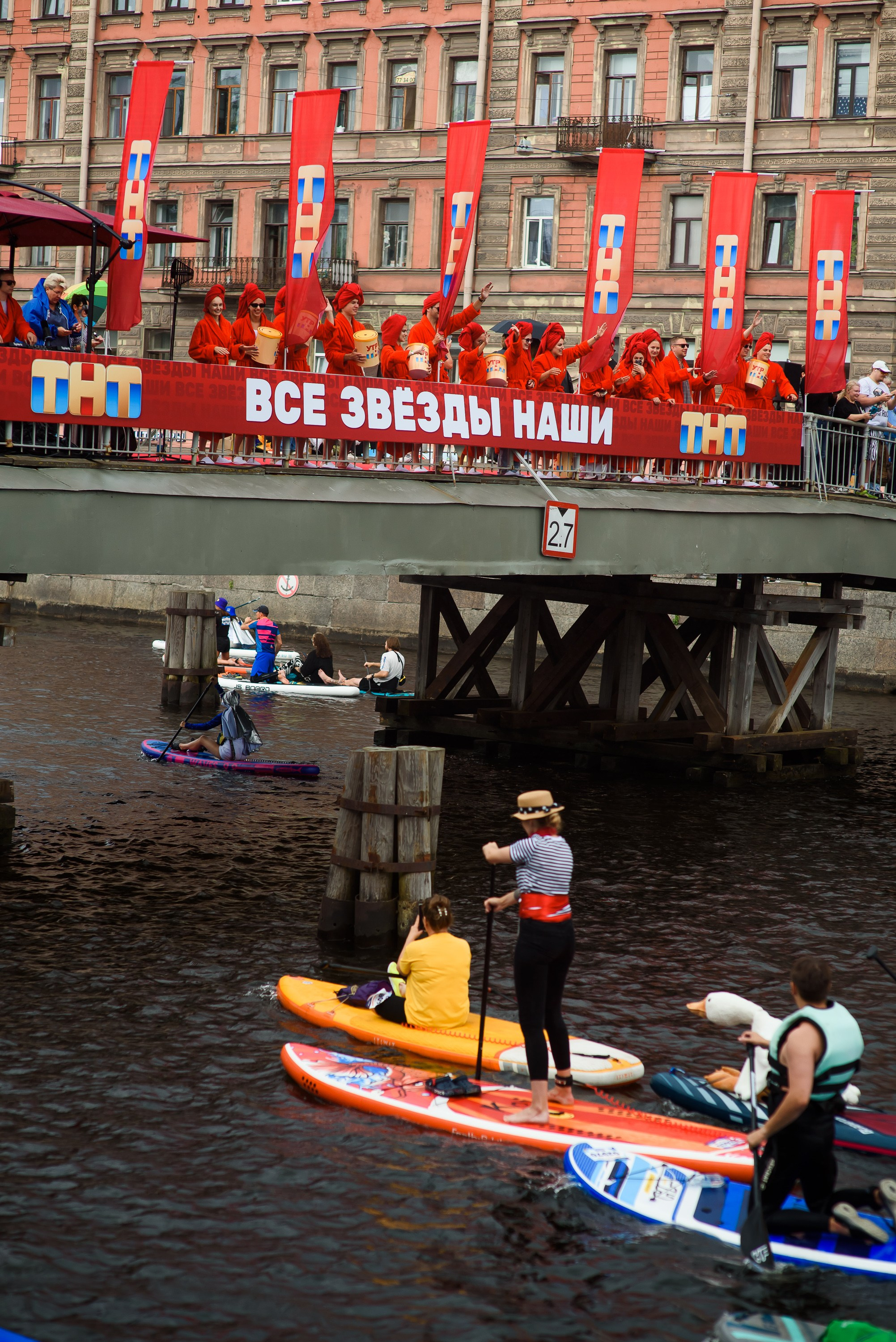 ТНТ Фонтанка SUP. Фотограф в Санкт-Петербурге — Эдуард Фазлетдинов | Репортаж, свадьбы, студия