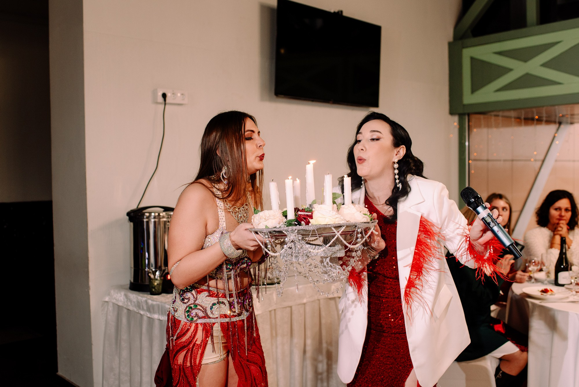 Новогодний завтрак в платьях. Семейный и свадебный фотограф в Рязани Лиза Голованова