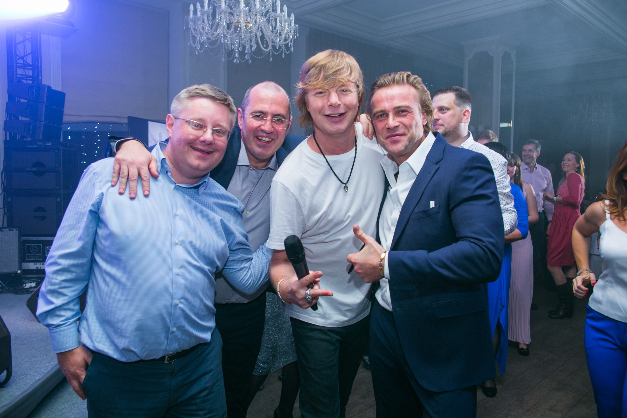 Иванушки интернешнл на юбилее в ресторане Подмосковные вечера. Организатор юбилея агентство ПИОН